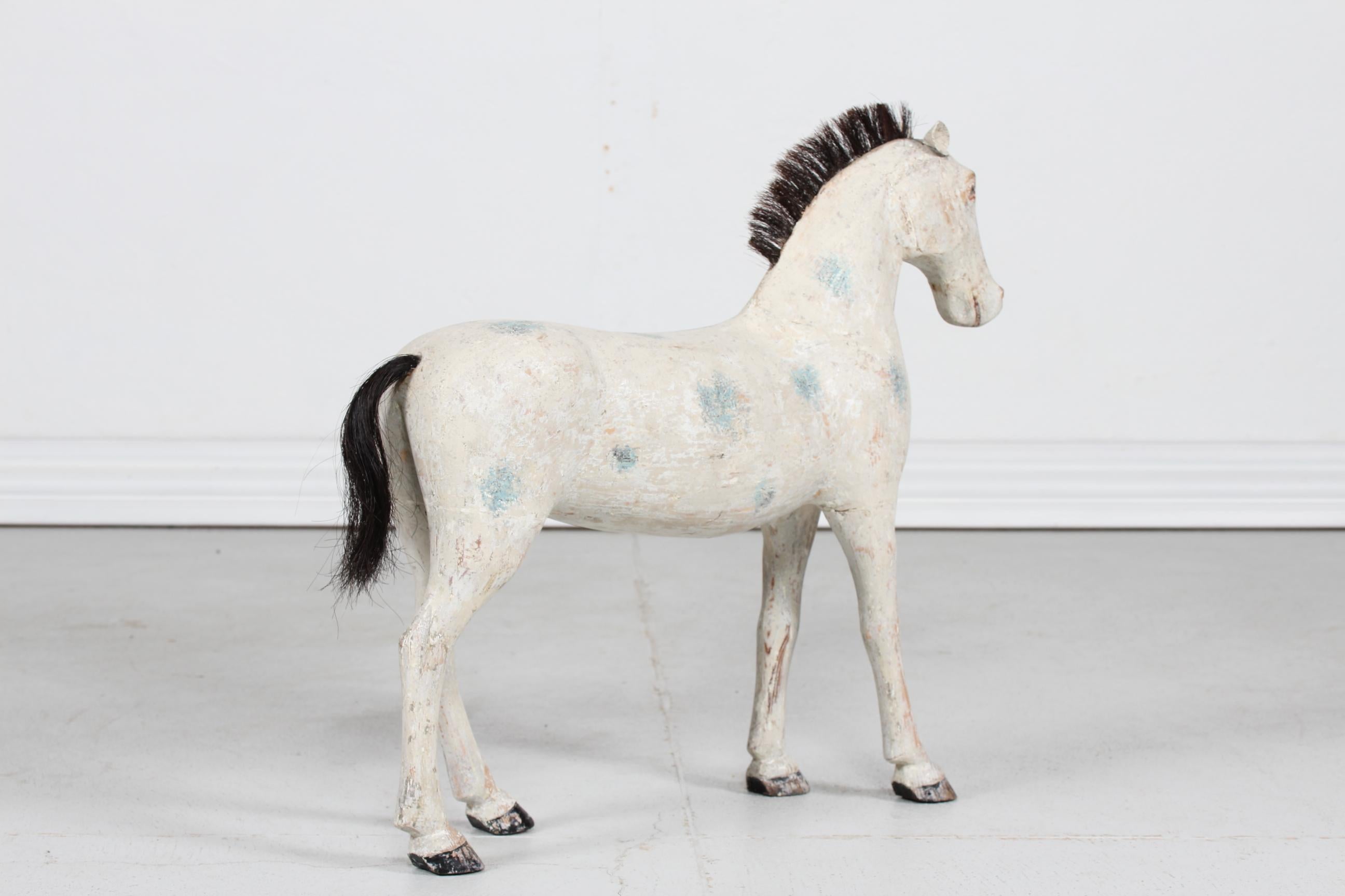 Caballo Sueco Antiguo de Madera Grande de 24