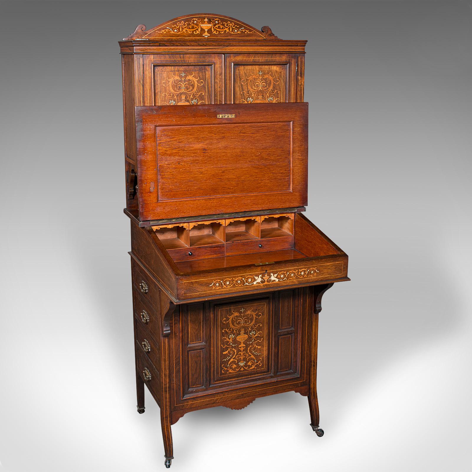 Vittoriano Antico mobile da ufficio alto Davenport, inglese, in noce, vittoriano, Circa 1860 in vendita