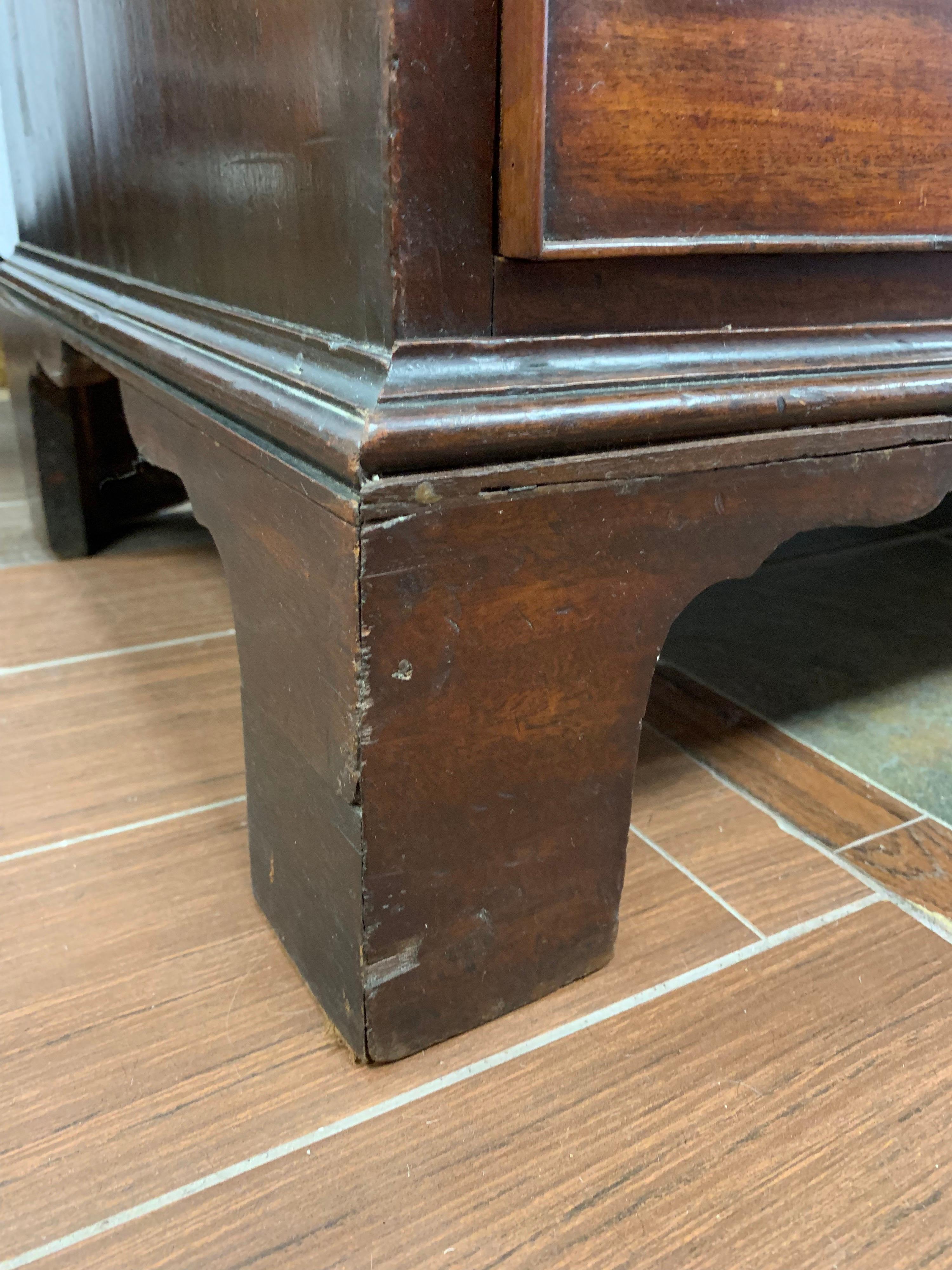 18th Century and Earlier Antique Tall Georgian Mahogany Chest of Drawers Dresser