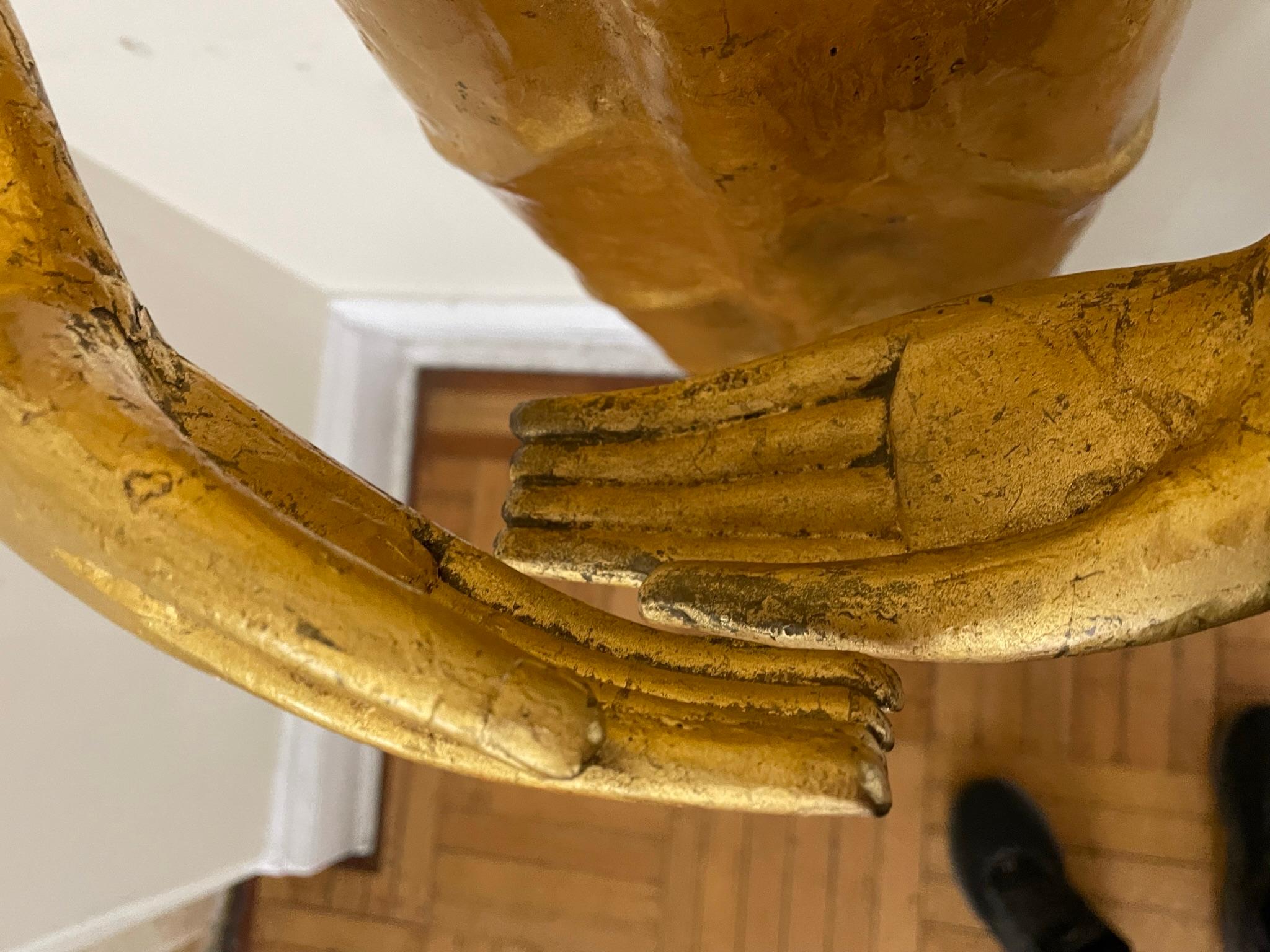 Antiker Buddha aus vergoldeter Bronze, 17. Jahrhundert, 60 Zoll, antik im Angebot 10