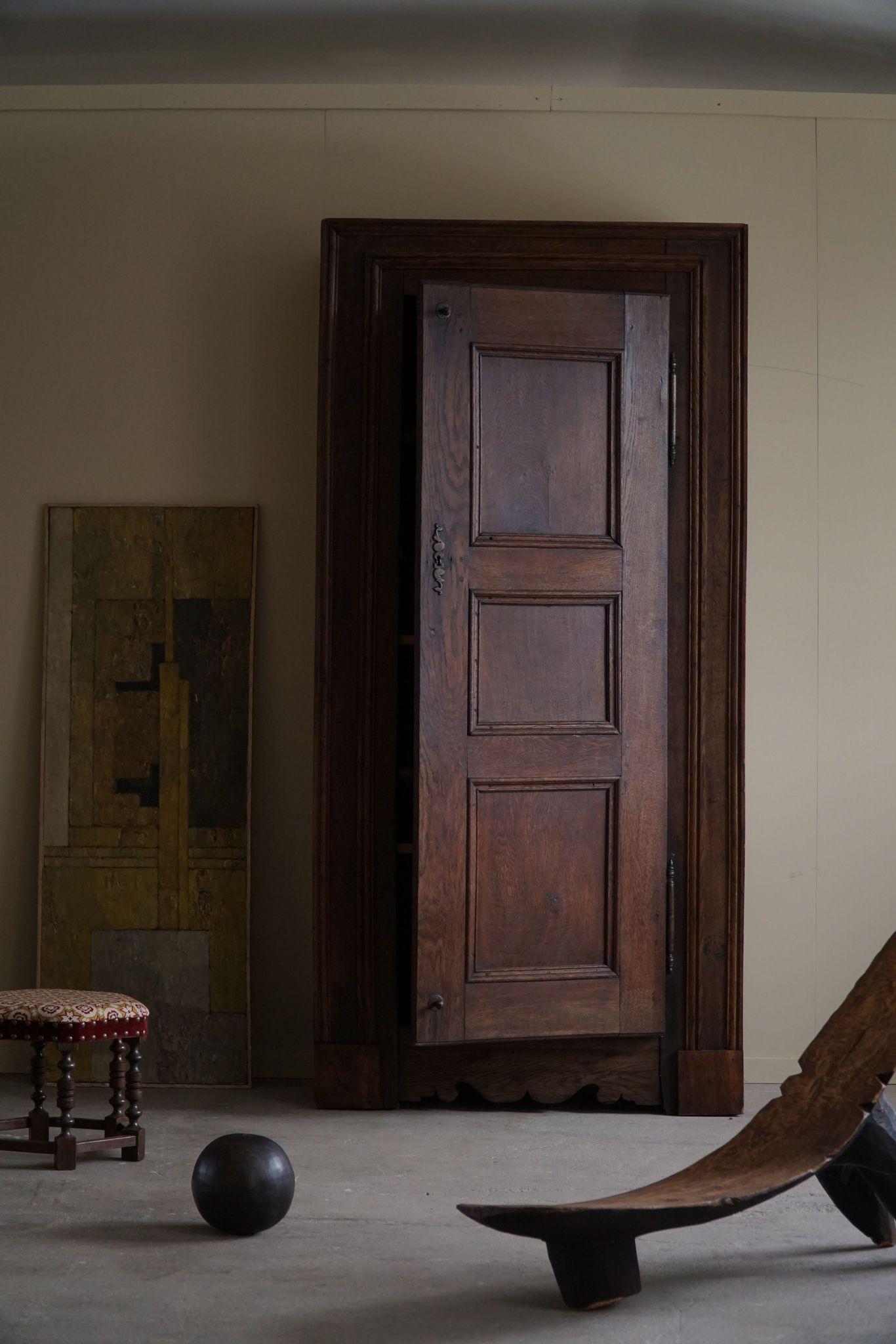 Antique Tall Oak Cabinet, Made by a French Cabinetmaker, Late 19th Century For Sale 4