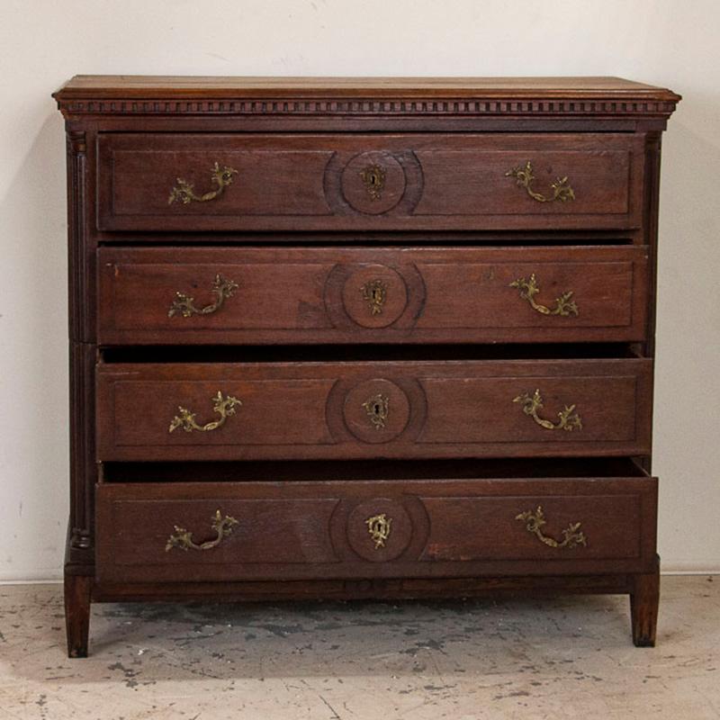 tall oak chest of drawers