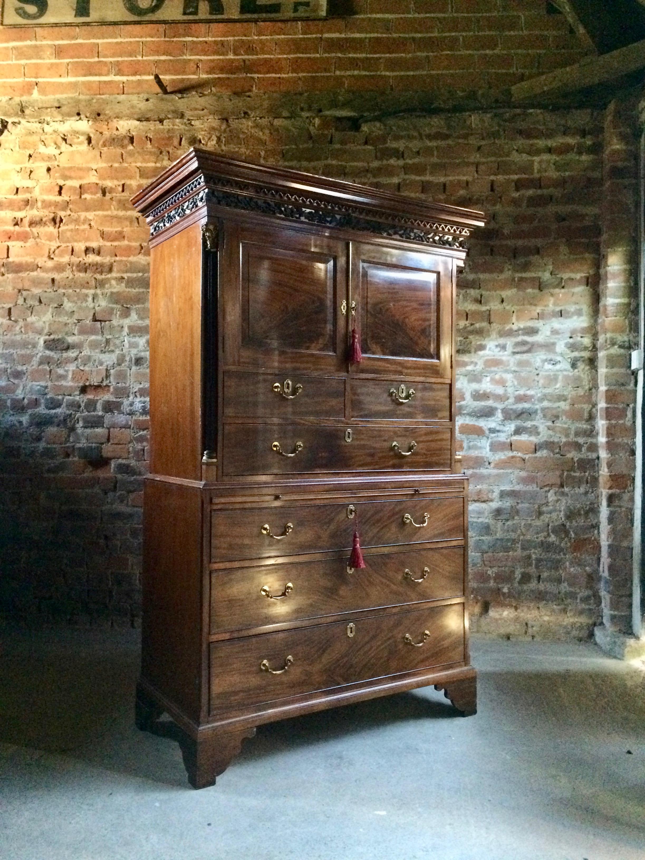 Antique Tallboy Chest Linen Press Chest on Chest George III Mahogany, circa 1810 In Good Condition In Longdon, Tewkesbury