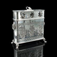 Antico set di tre decanter Tantalus, inglese, placcato in argento, edoardiano, C.I.C.