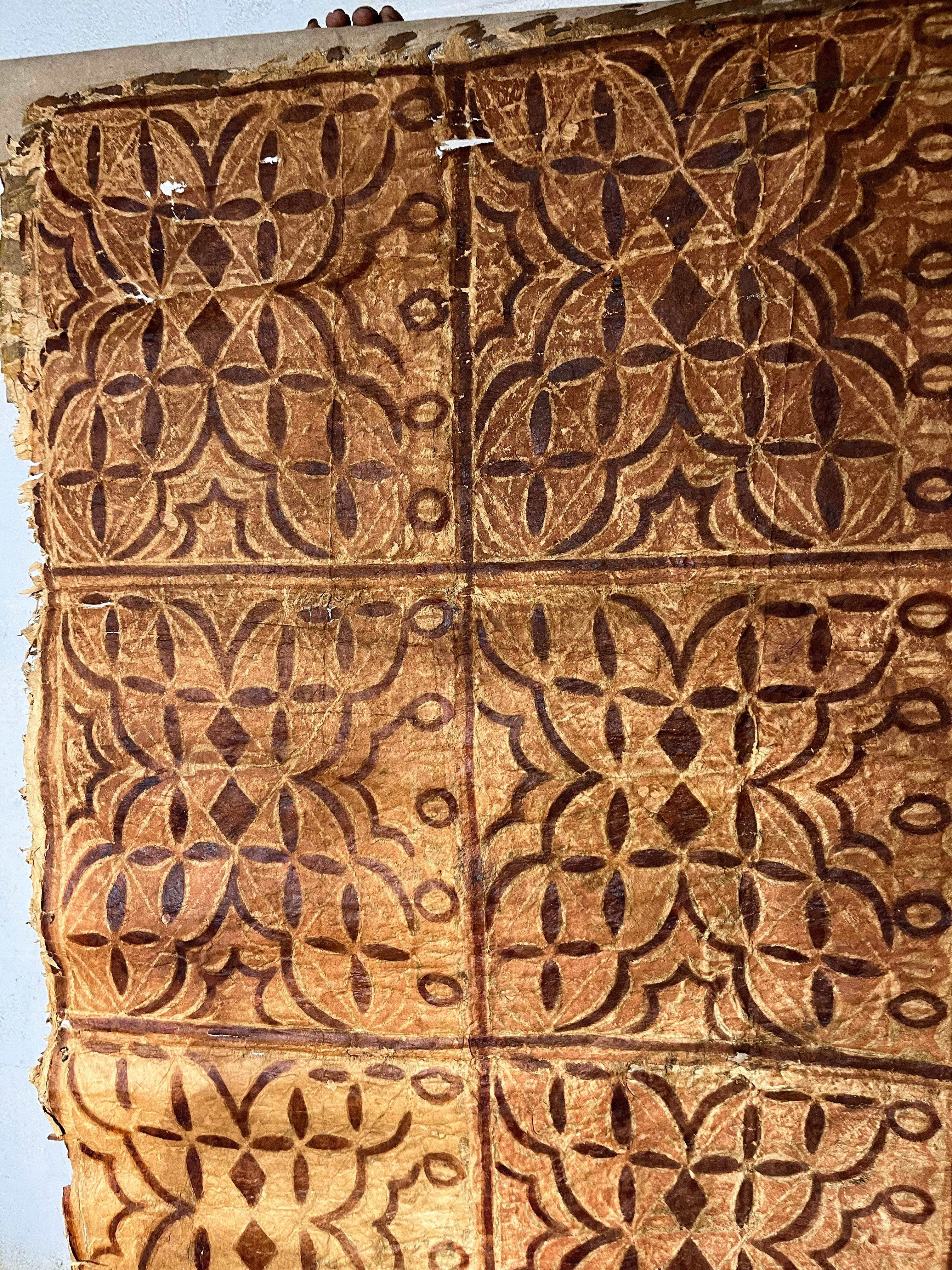 Peinture organique sur tissu en fibres naturelles 
Tapas originales de l'Océanie
En l'état 
