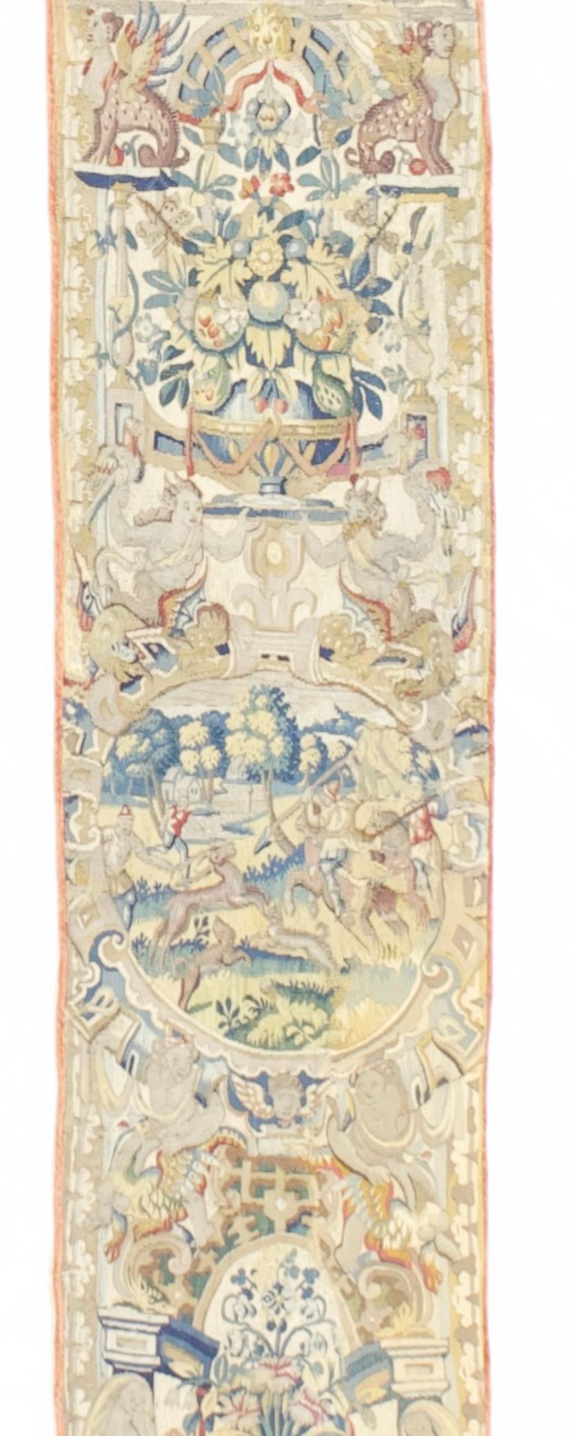Panneau de tapisserie antique (une paire) 1'2