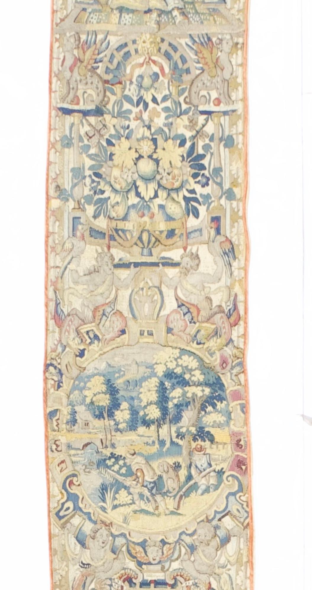 Antike Wandteppich-Panel (eines von zwei) 1'2