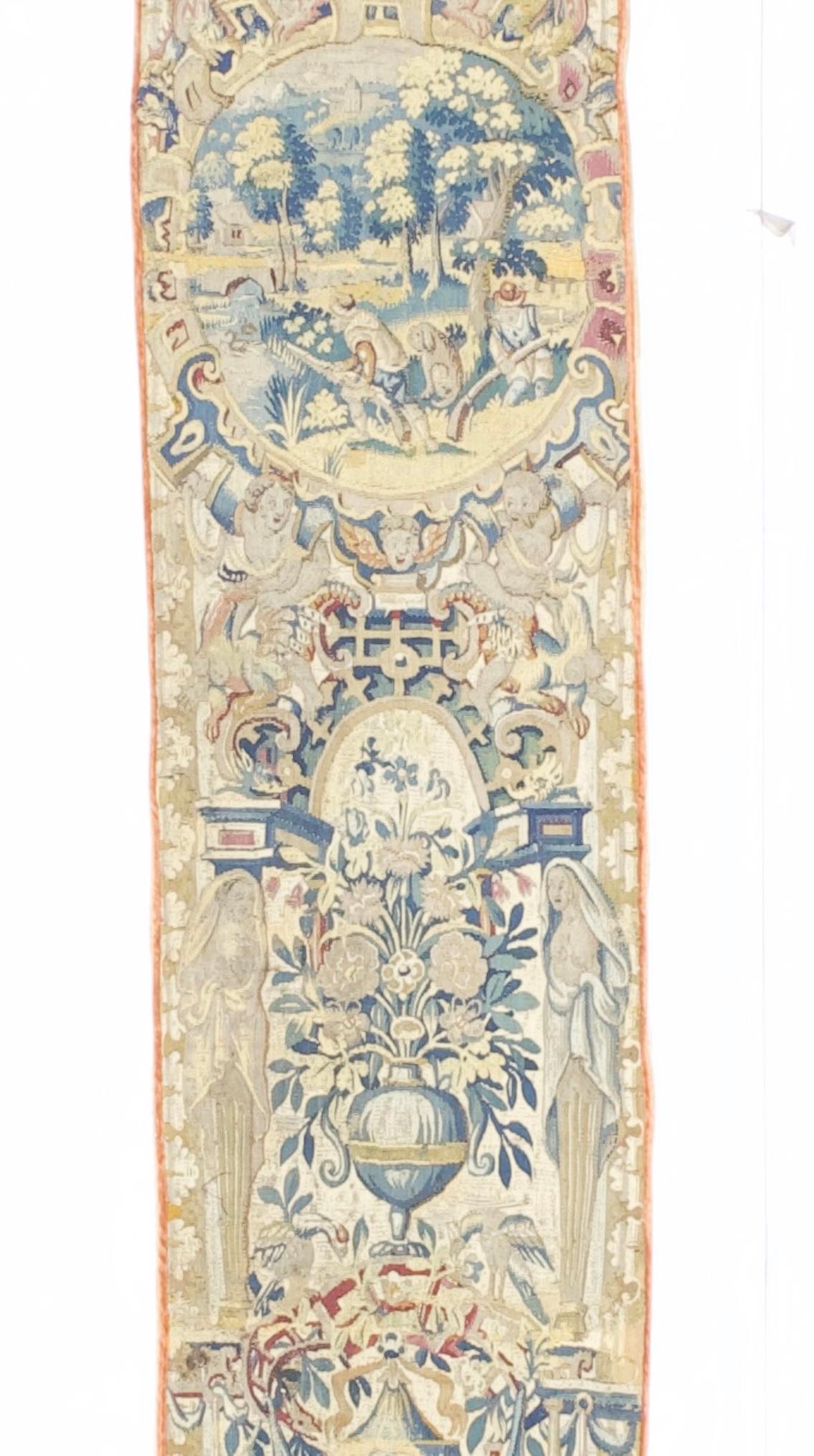 Antike Wandteppich-Panel (eines von zwei) 1'2