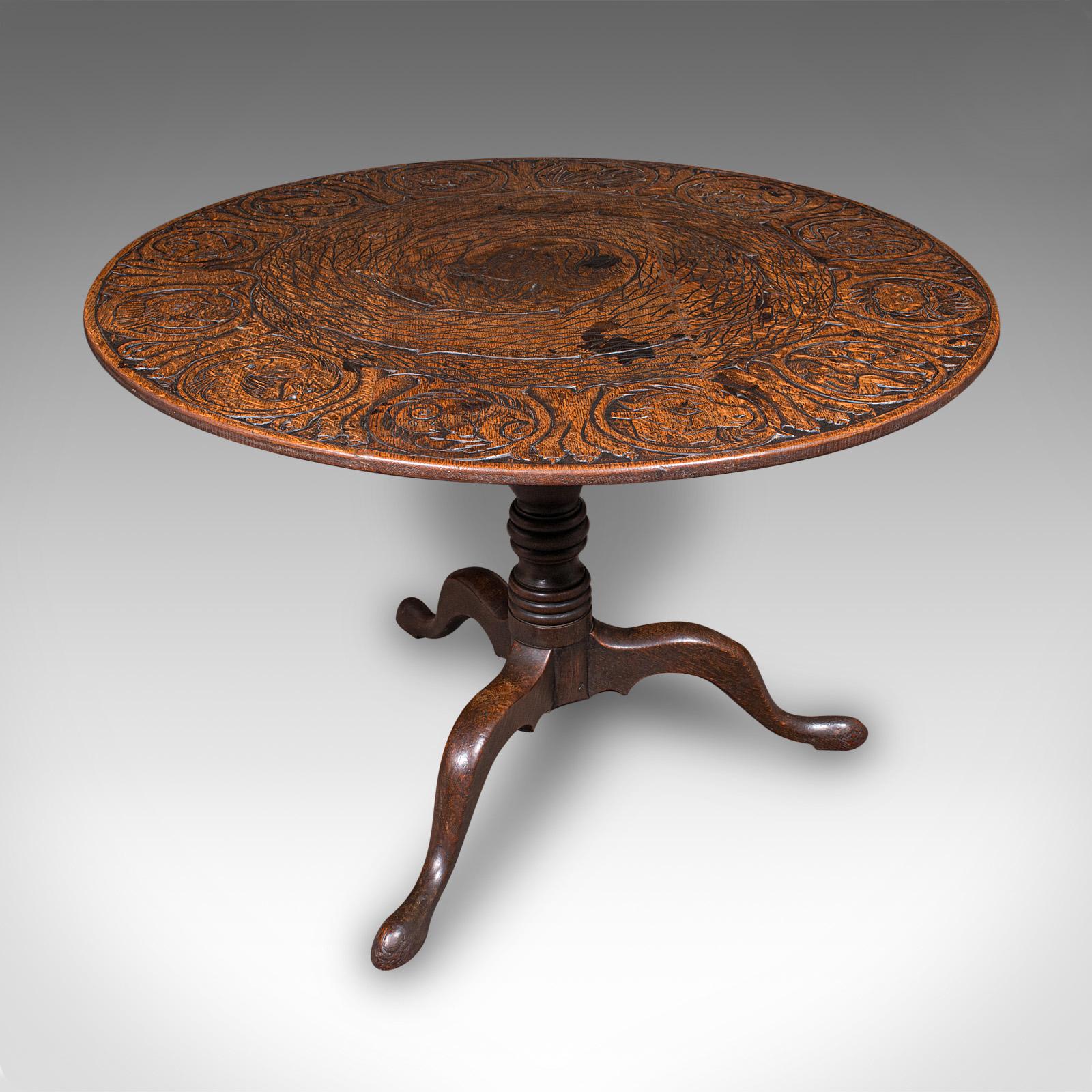 Victorien Ancienne table de salon pour le tarot, anglaise, Oak, sculpture de Zodiac, victorienne, Circa 1870 en vente