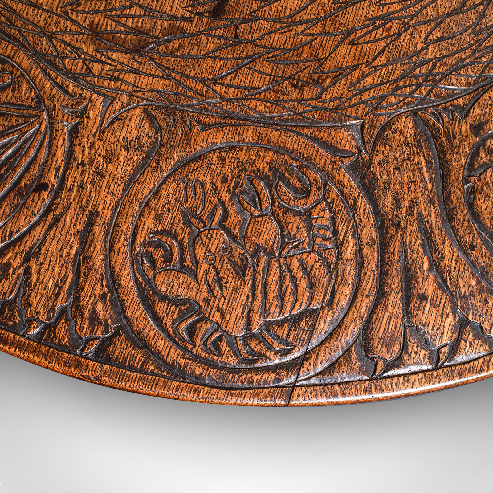 Ancienne table de salon pour le tarot, anglaise, Oak, sculpture de Zodiac, victorienne, Circa 1870 en vente 2