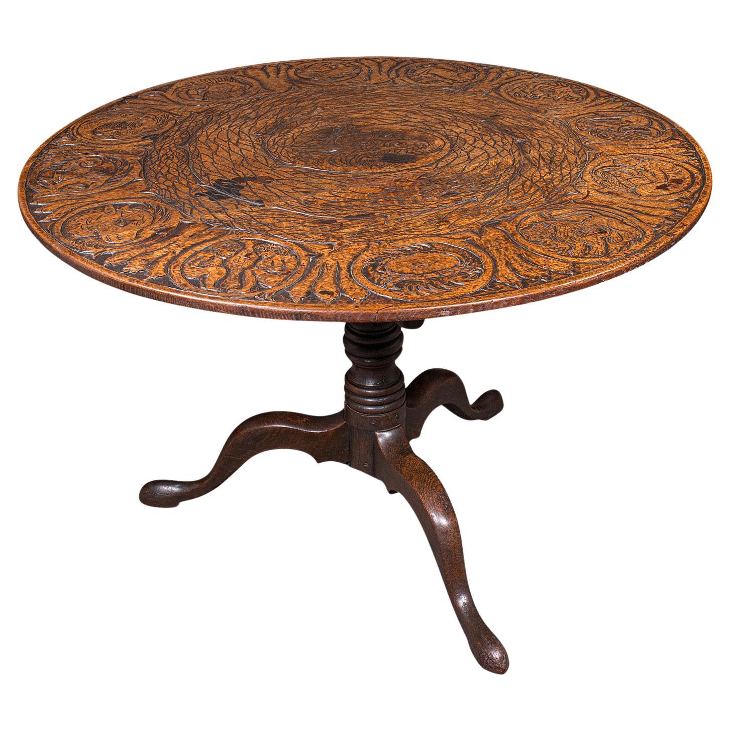 Ancienne table de salon pour le tarot, anglaise, Oak, sculpture de Zodiac, victorienne, Circa 1870 en vente
