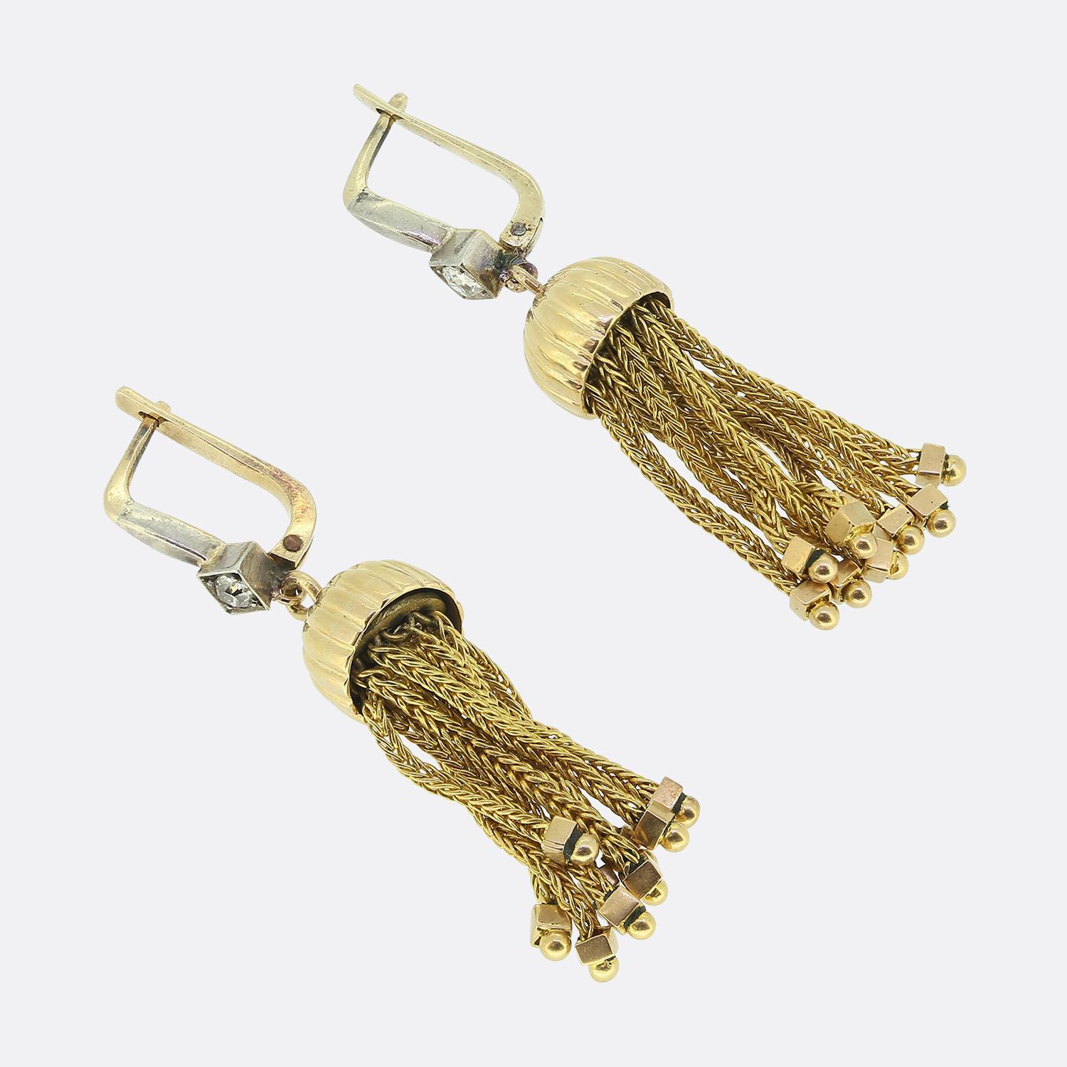 Here we have an elegant and rare pair of tassel earrings dating back to the Victorian era. The earrings are crafted in 18ct yellow gold and have an old cut diamond set in the top. 

Condition: Used (Very Good)
Total Weight: 9.5 grams
Earring