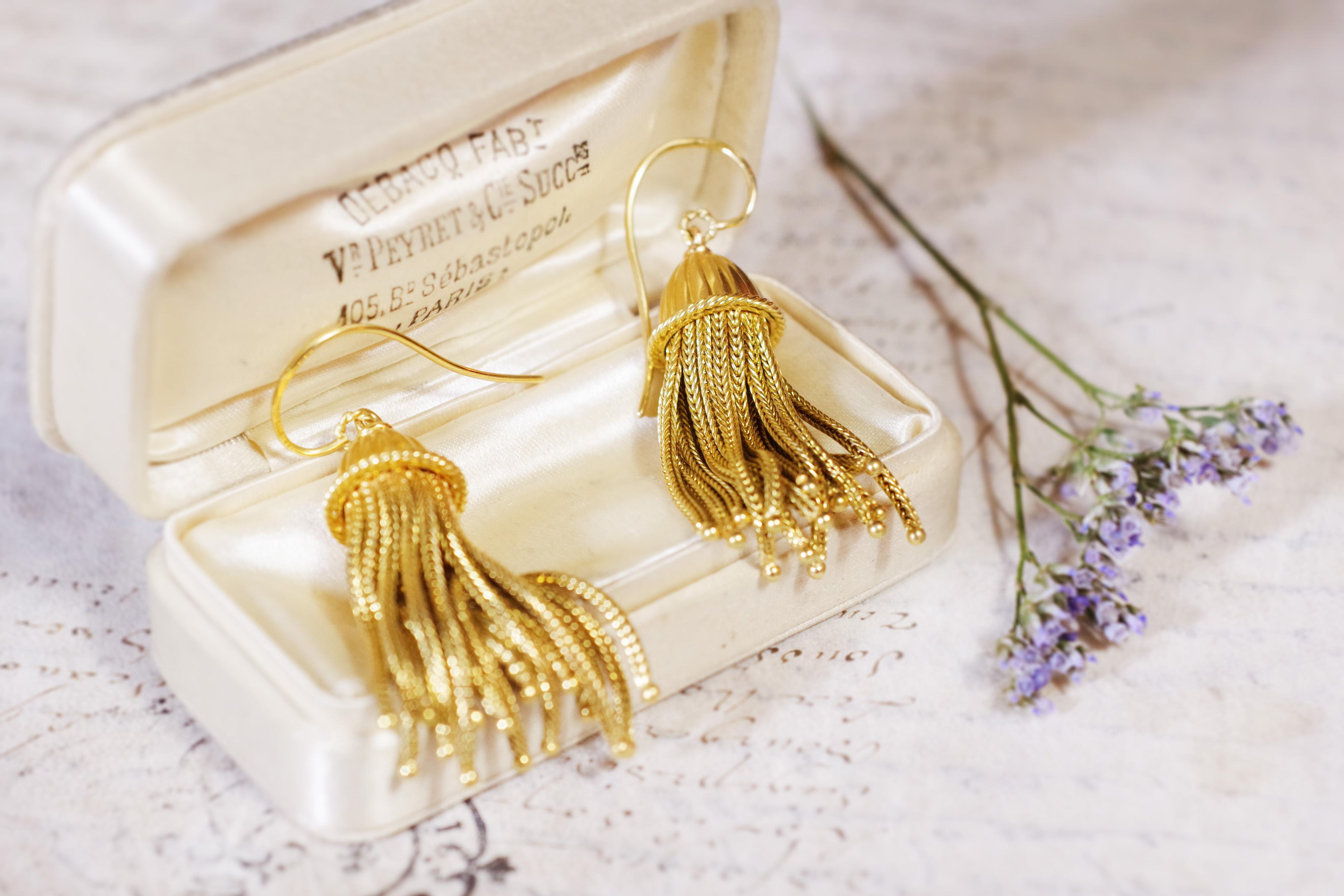 Late Victorian Antique Tassels Earrings in Yellow Gold 18 Karats, Victorian Earrings