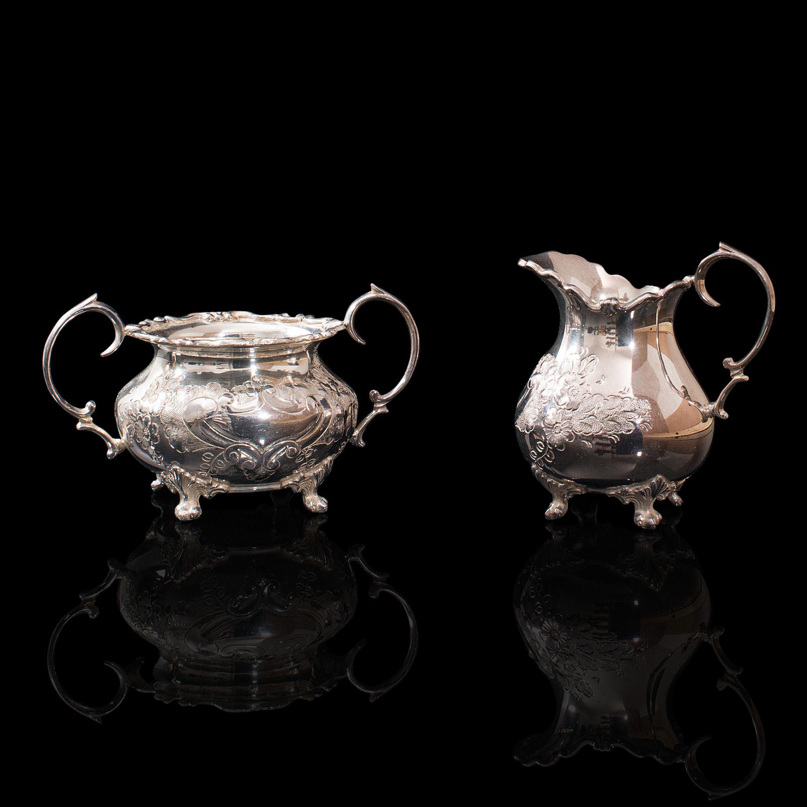 Antique Tea Service, English, Silver Plate, Hand Chased, Teapot, Jug, C.1900 In Good Condition For Sale In Hele, Devon, GB