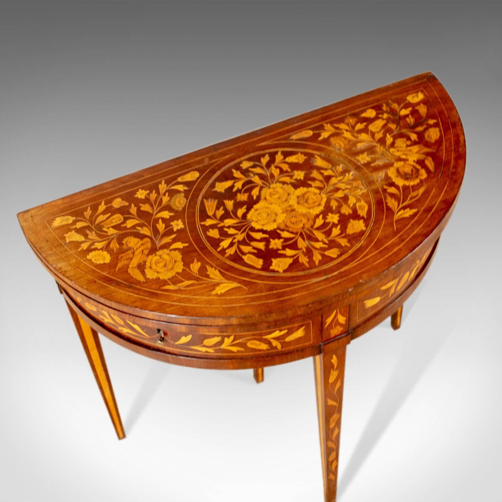 Georgian Antique Tea Table Dutch Fold-Over Inlaid Mahogany Side, circa 1780