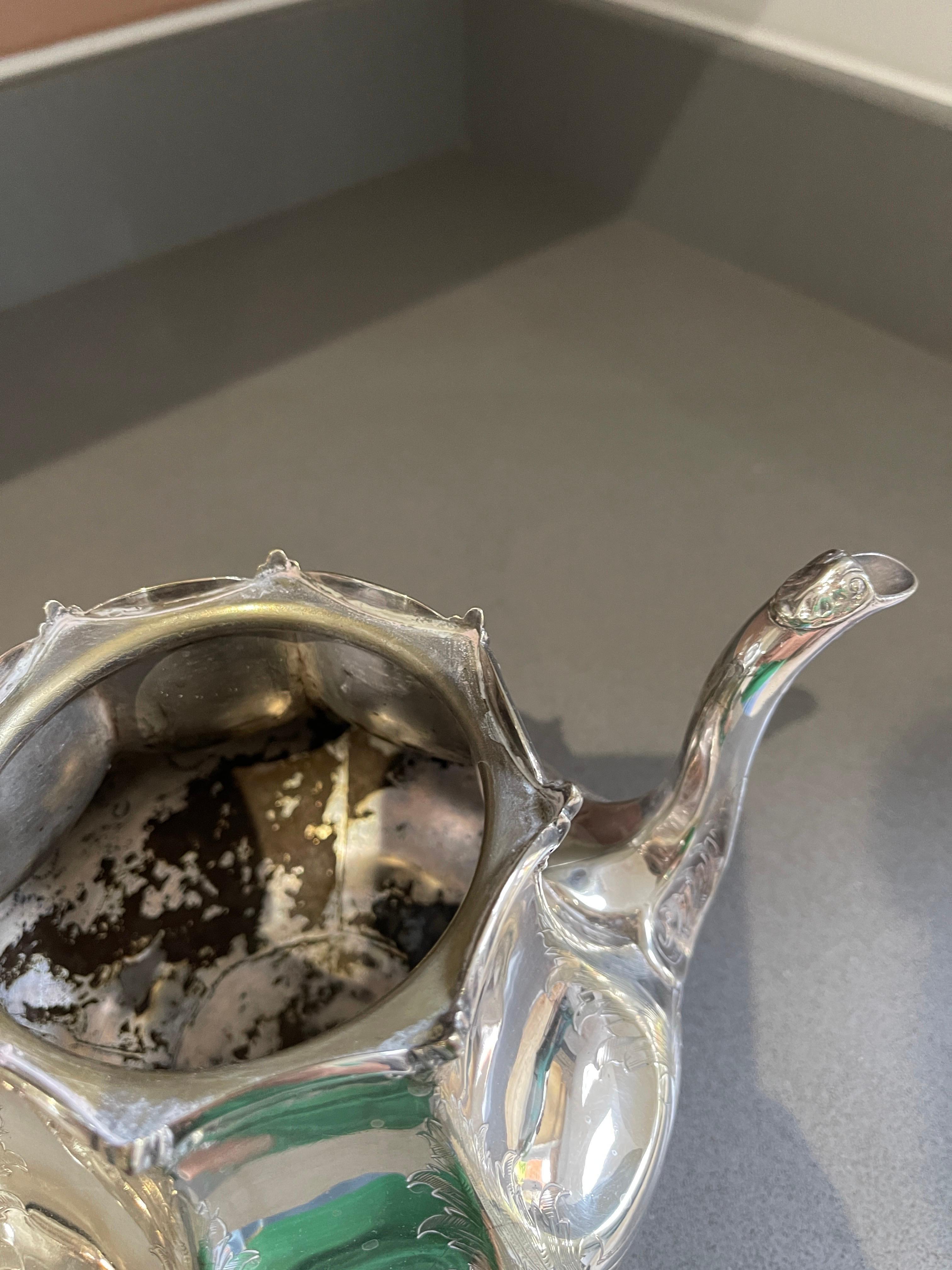 Antike Teekanne, Exklusive Silber Rokoko Englisch Mid-Century Kaffeekanne im Angebot 5