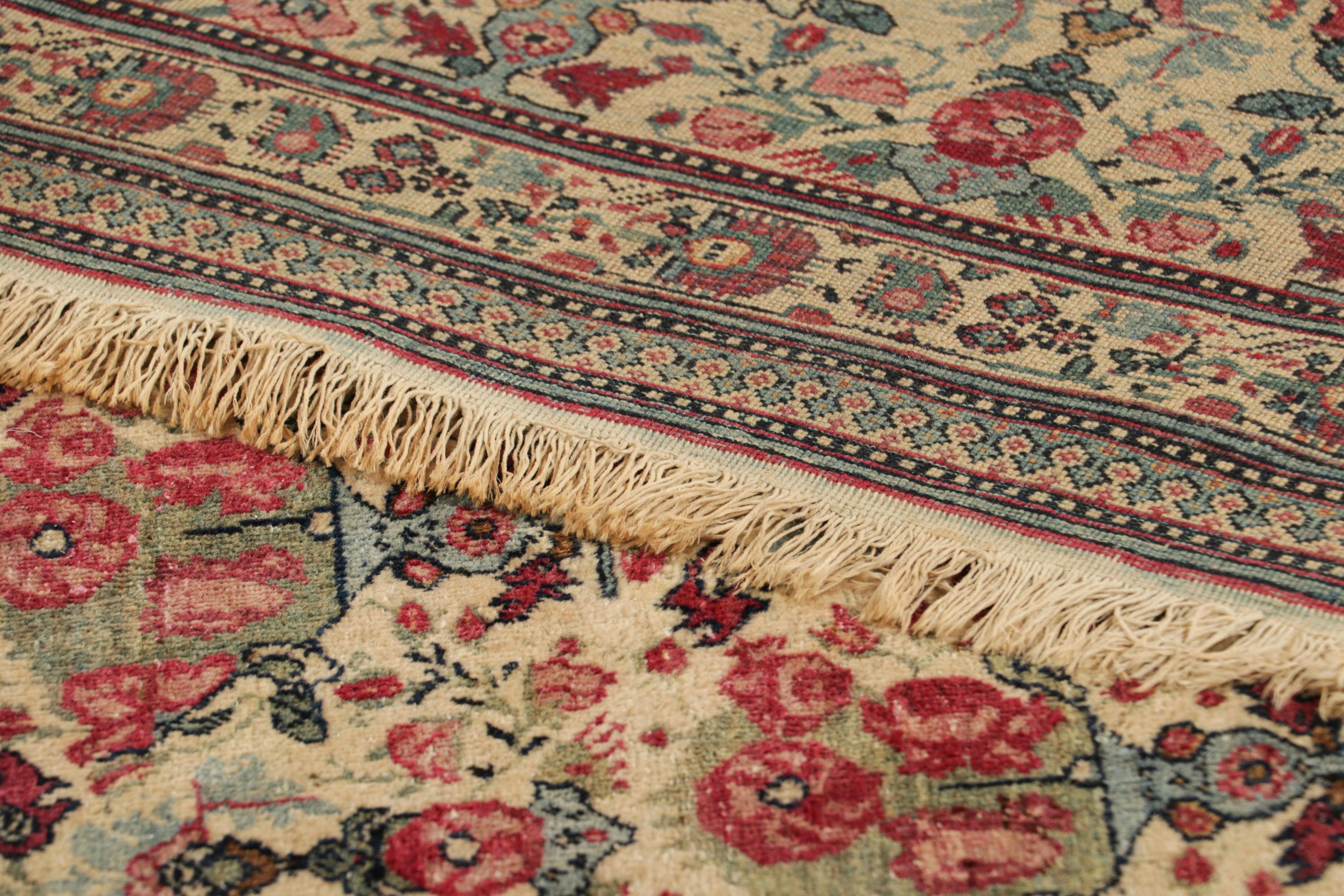 Antiker Teheran-Perserteppich in Creme mit roten Blumenmustern aus Teheran  Rug & Kilim (Wolle) im Angebot
