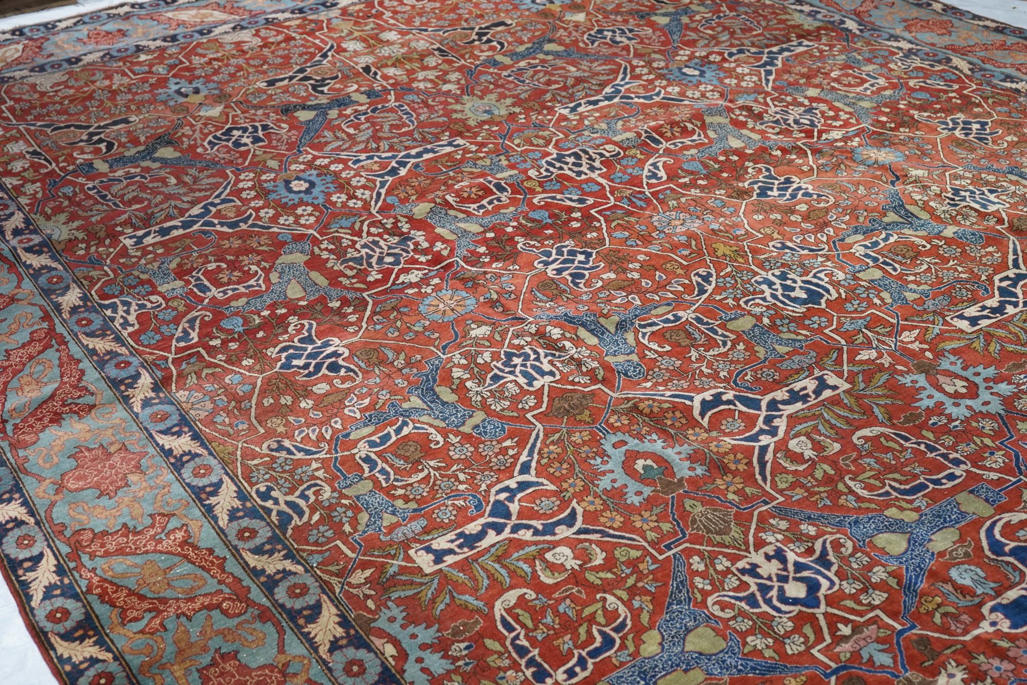 Antique Tehran Rug In Excellent Condition In New York, NY