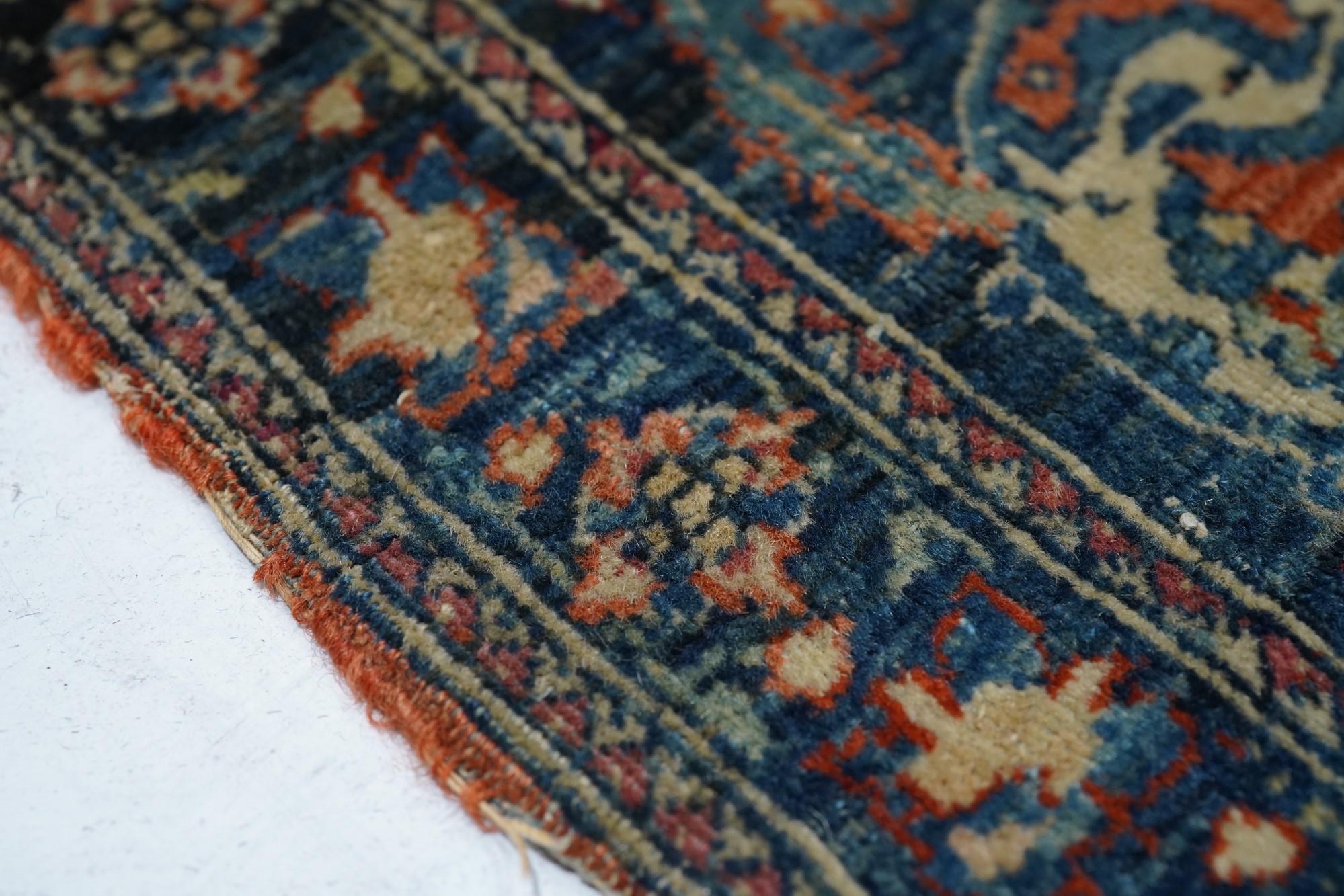 Antique Tehran Rug In Excellent Condition For Sale In New York, NY