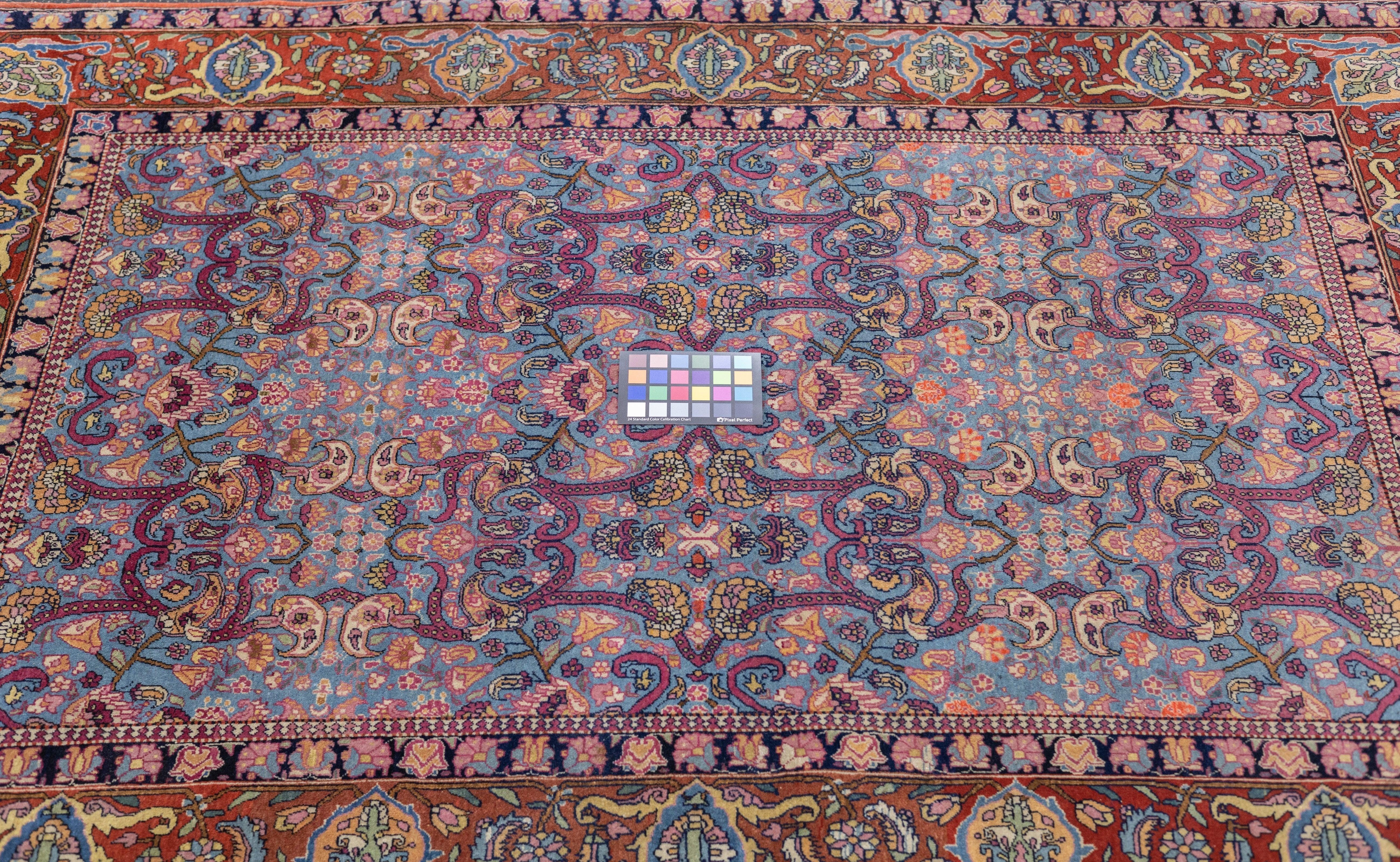 Antique Tehran Rug 4'4'' x 6'9'' For Sale 4