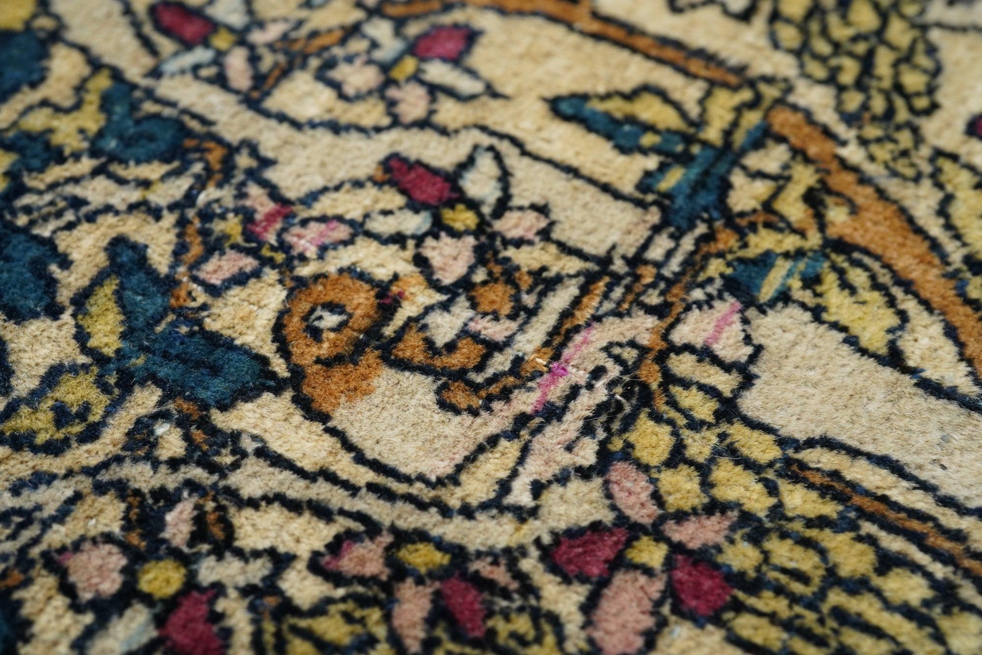 Wool Antique Tehran Rug 4'4'' x 7'2'' For Sale