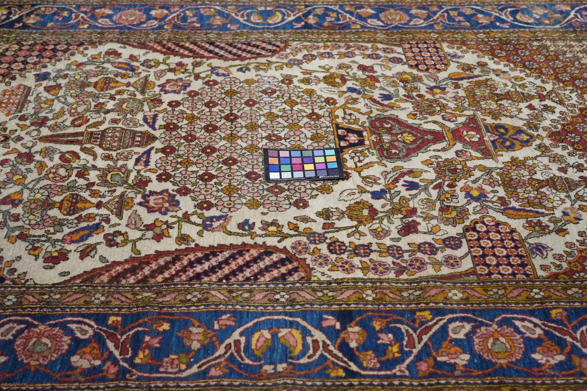 Antiker Teheran-Teppich 4'5'' x 6'8'' im Angebot 3
