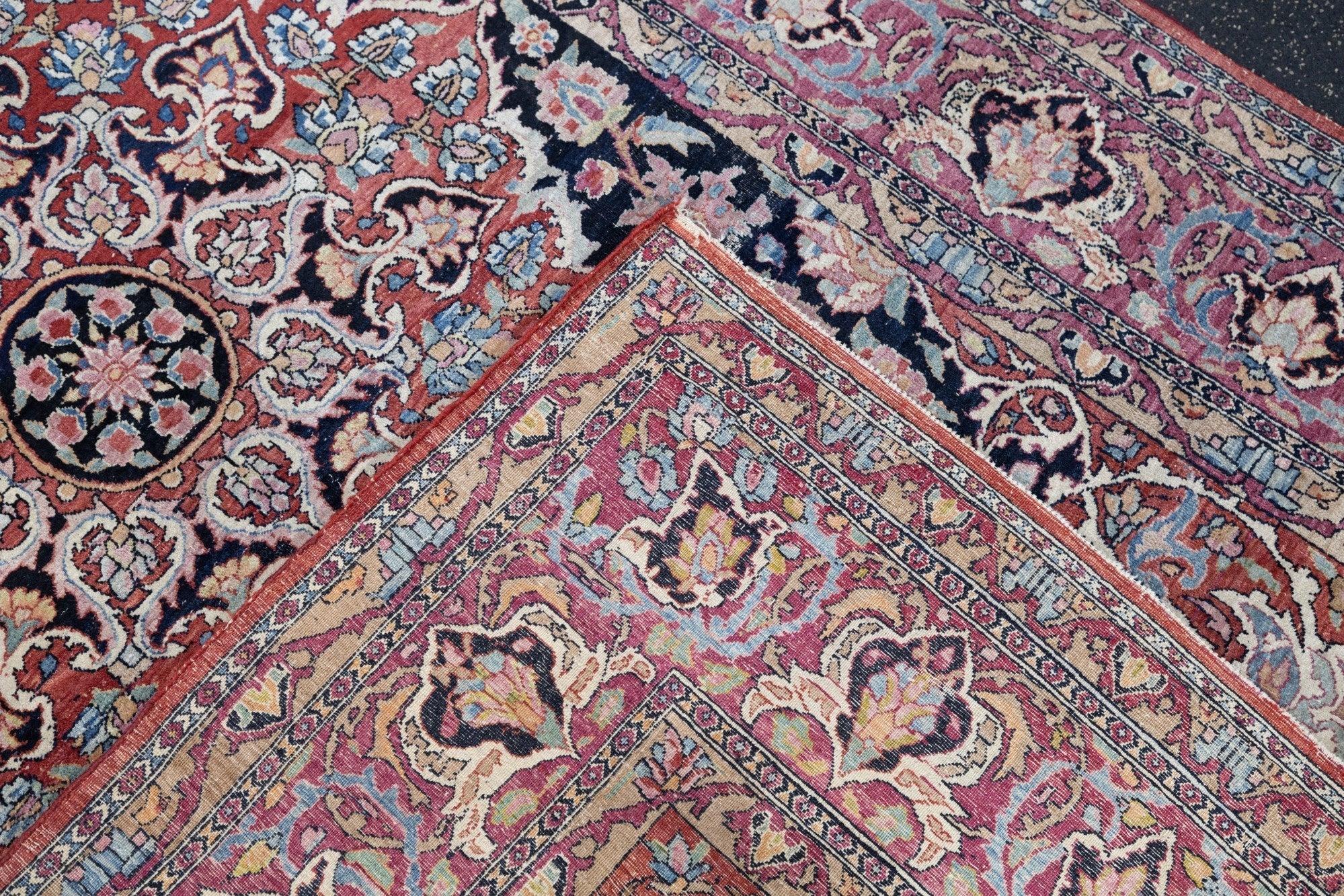 Antiker Teheran-Teppich 4'5'' x 7'4'' (19. Jahrhundert) im Angebot