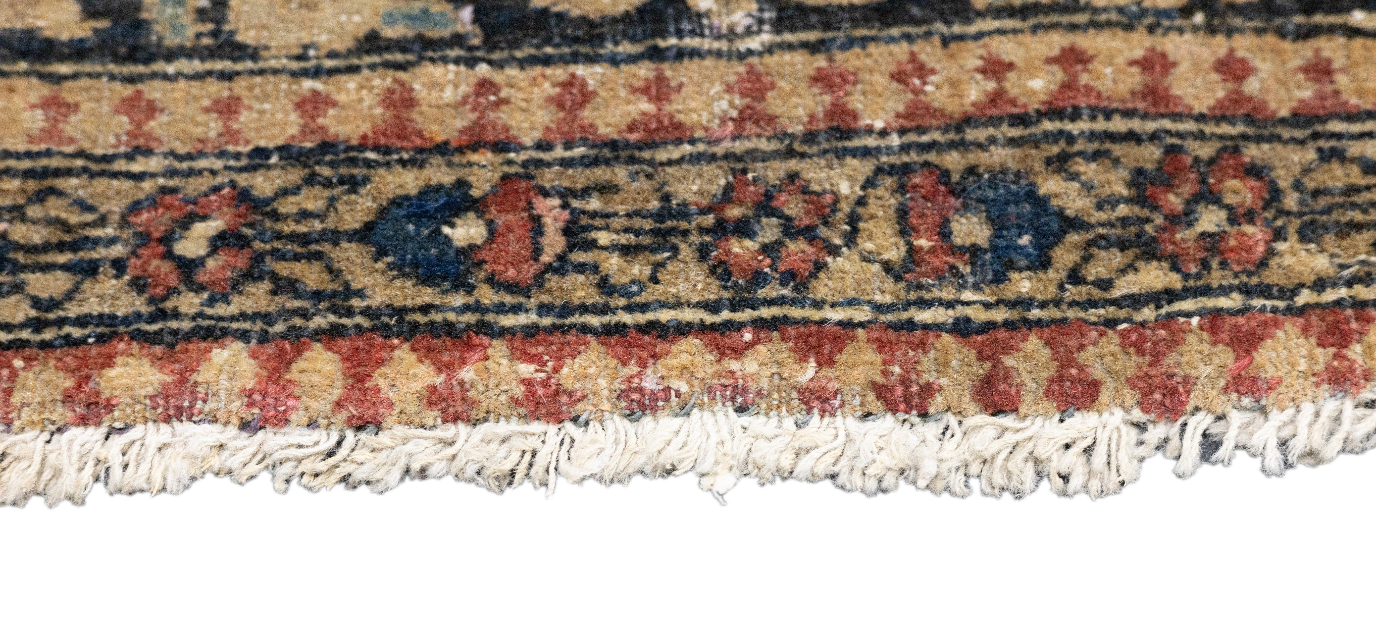 Antiker Teheran-Teppich 4'7'' x 7'3'' im Zustand „Gut“ im Angebot in New York, NY