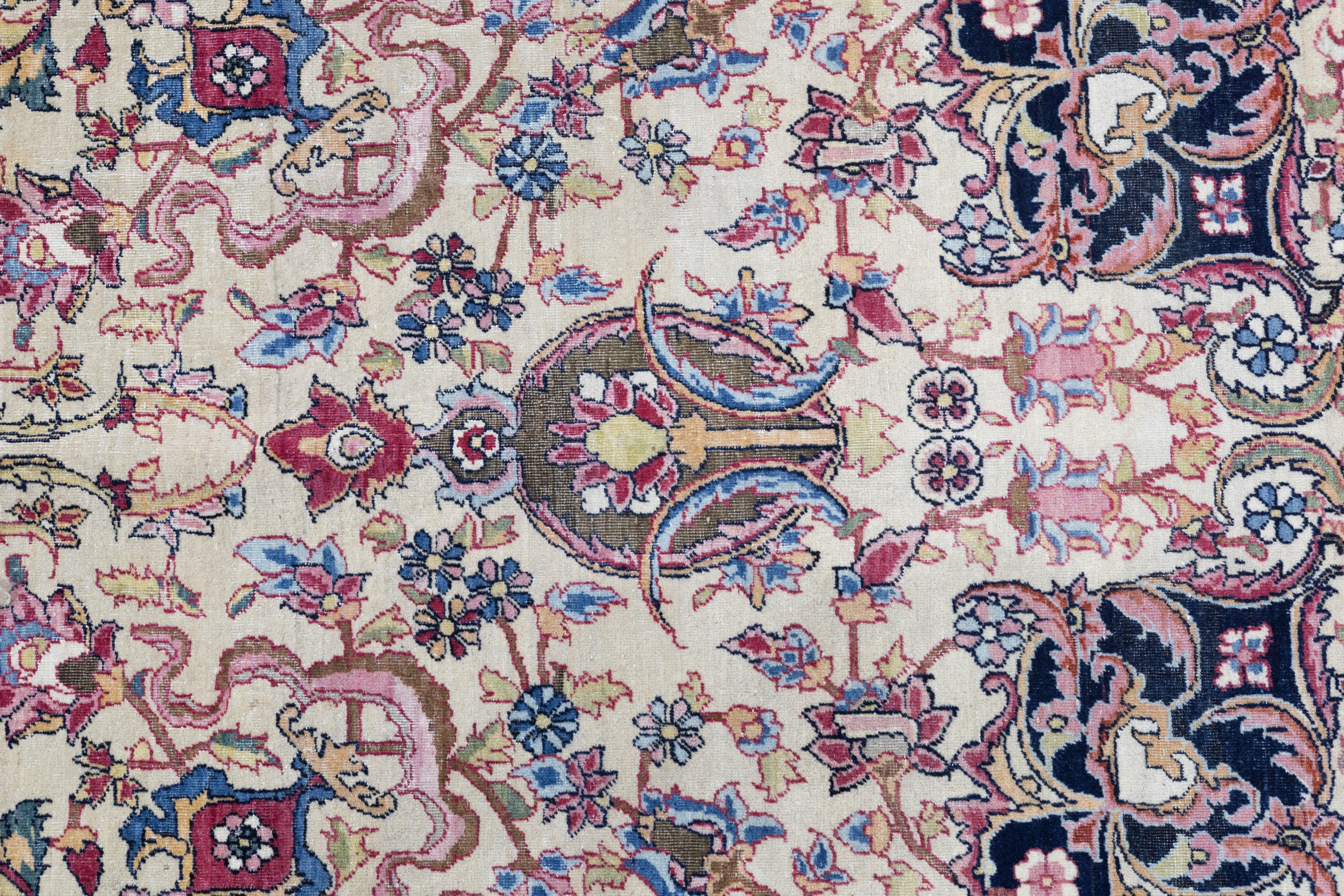 Antiker Teheran-Teppich 4'7'' x 7'3'' im Angebot 2