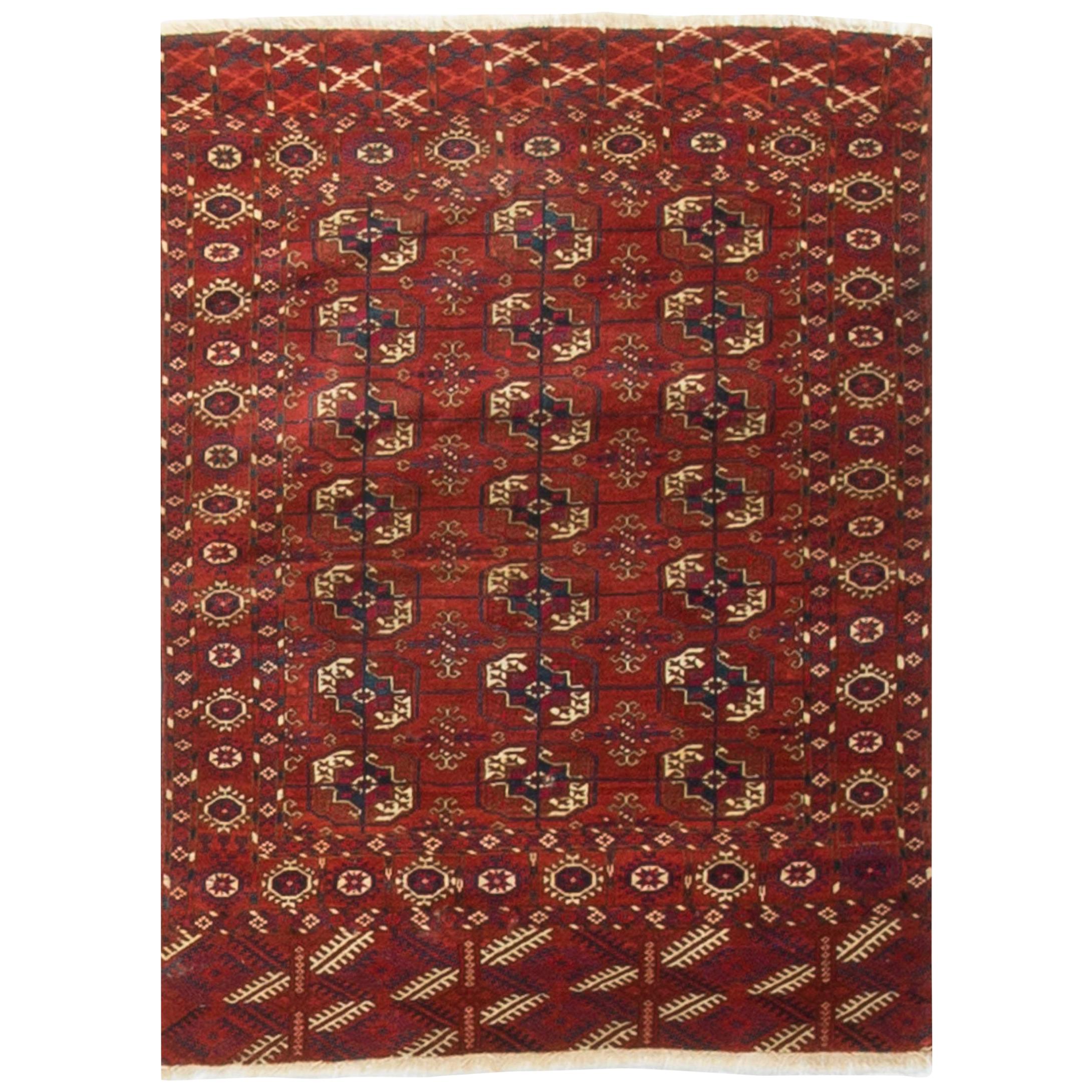 Antiker Tekke-Bokhara-Teppich, um 1890, 3'7 x 4'7. im Angebot