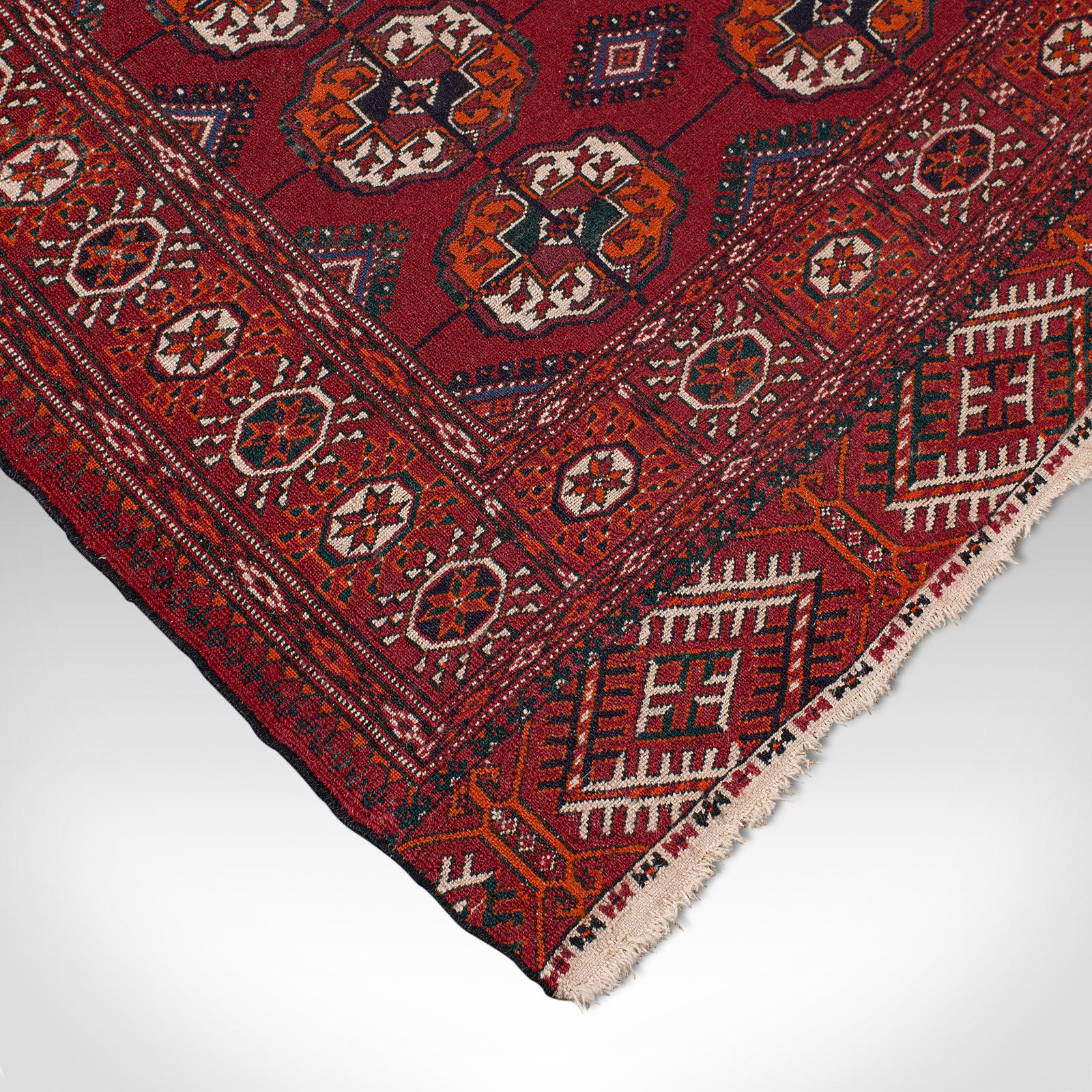 Antique Tekke Bokhara Rug, Middle Eastern, Nomadic, Turkoman, Carpet, circa 1900 2