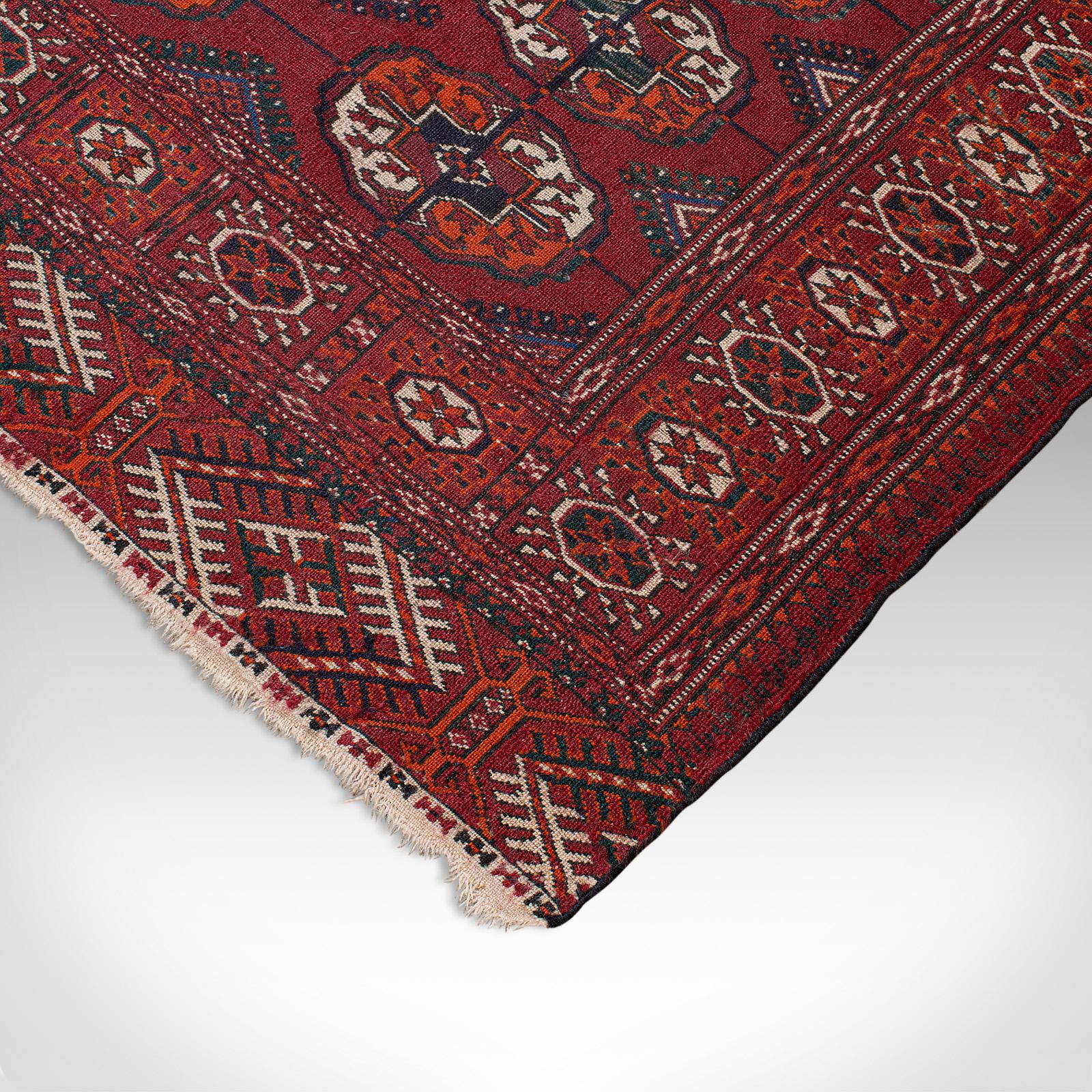 Antique Tekke Bokhara Rug, Middle Eastern, Nomadic, Turkoman, Carpet, circa 1900 3