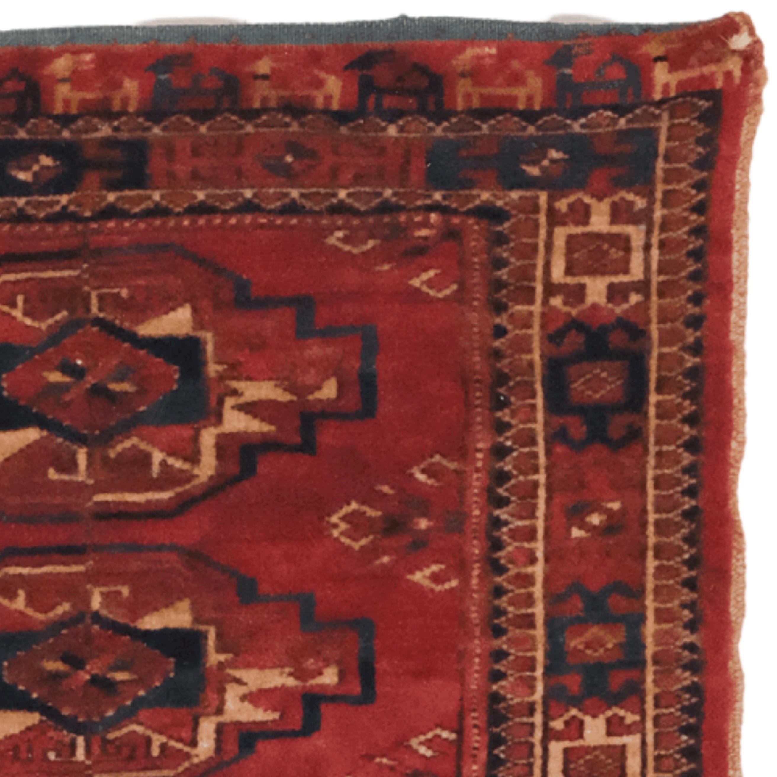 Antiker Tekke Chuval (19. Jahrhundert) im Angebot