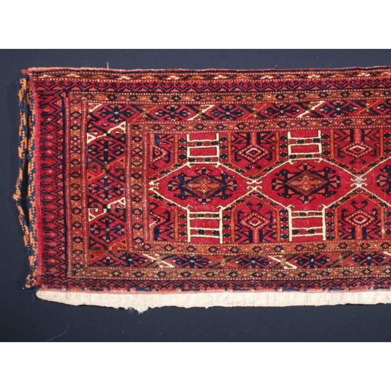Antique Tekke Turkmen torba with well drawn Kejebe design.

A good Tekke torba with excellent colour and good wool. The torba has the Kejebe design which is more commonly found in Saryk Turkmen weavings, this torba could also be Saryk. Note the