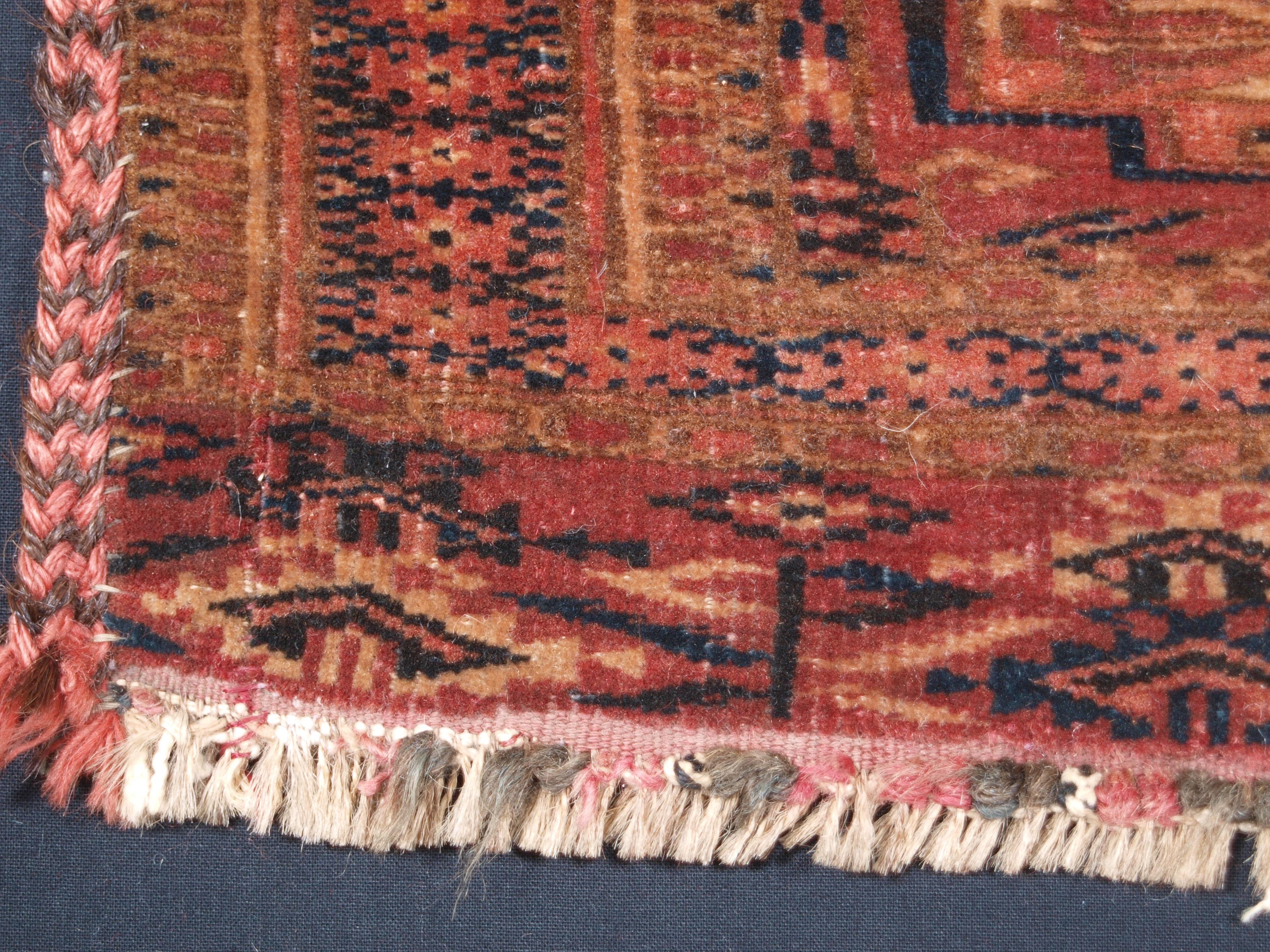 Antike Tekke Turkmen 6 Gul Torba (Wolle) im Angebot