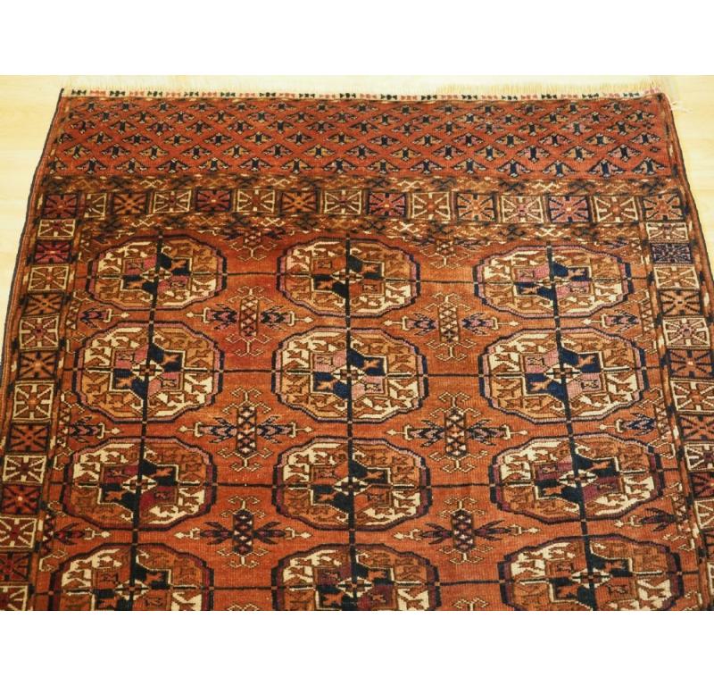 Antiker Tekke Turkmenischer „Dip Khali“-Teppich mit großen Guls, um 1890 im Zustand „Hervorragend“ im Angebot in Moreton-In-Marsh, GB