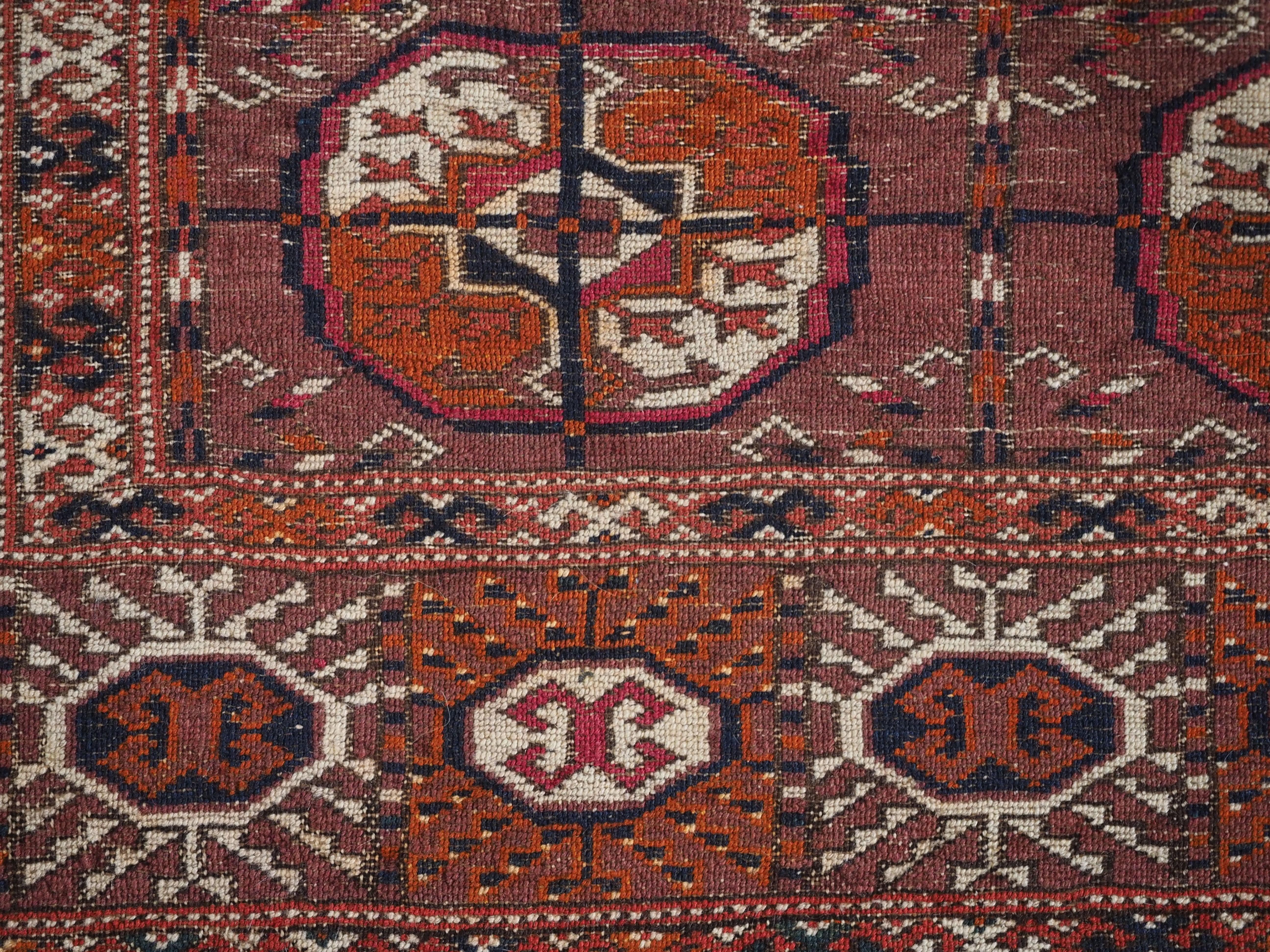 Antique Tekke Turkmen ‘dip khali’ rug with scarce aubergine ground colour, 1900. For Sale 6