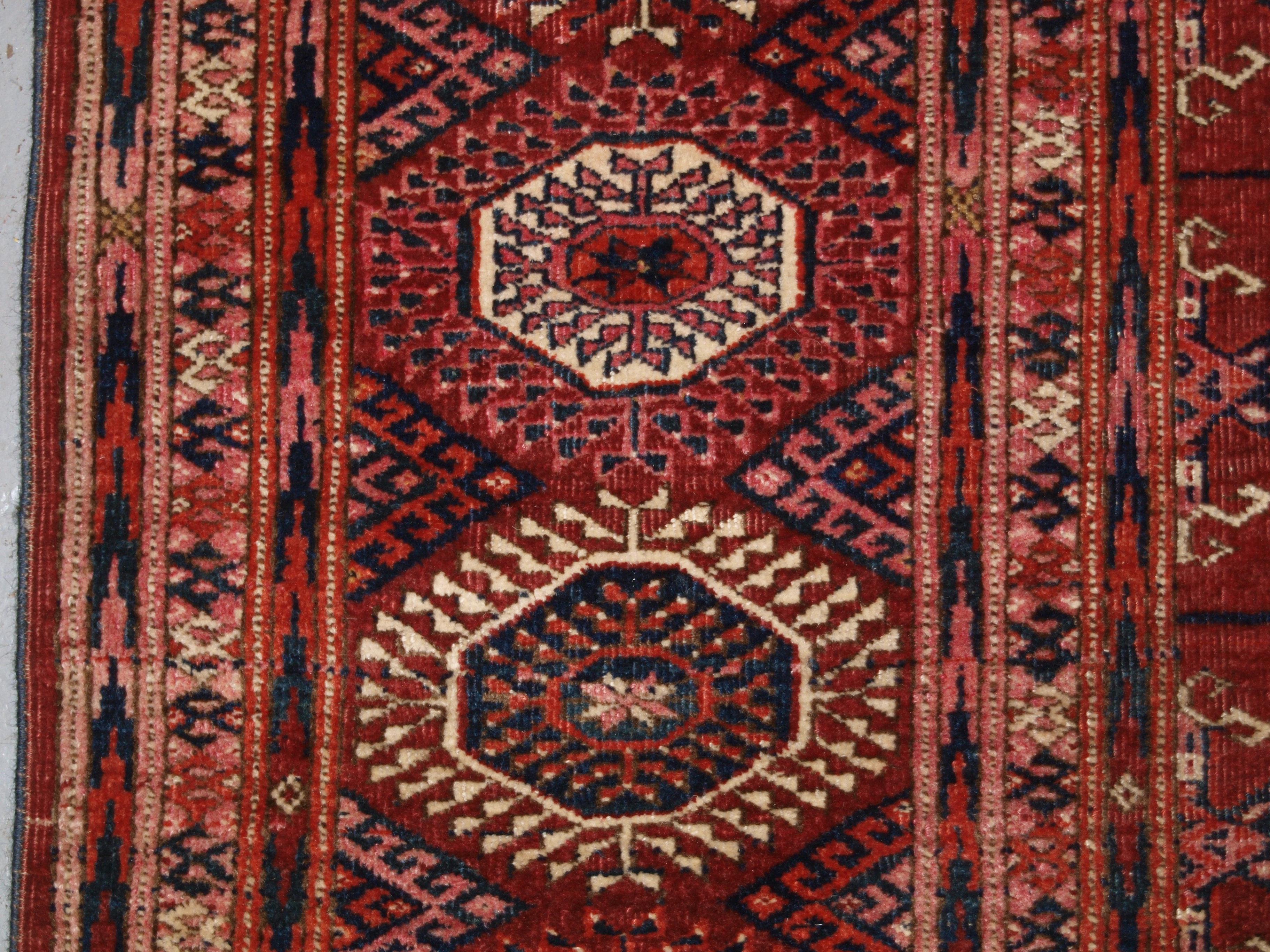 Hand-Woven Antique Tekke Turkmen Main Carpet of Large Size