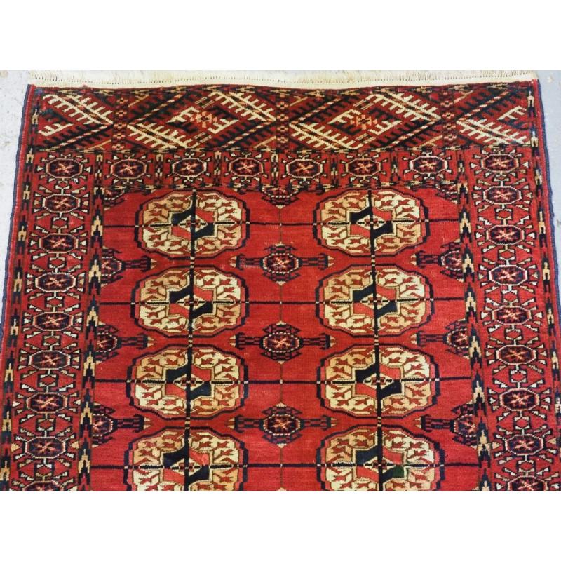 Antiker Tekke Turkmenischer Teppich in sehr kleiner Größe, um 1900 im Zustand „Hervorragend“ im Angebot in Moreton-In-Marsh, GB