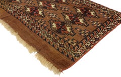 Un'eredità Tekke: Tappeto Yomud Chuval Bagface della fine del XIX secolo con stile tribale