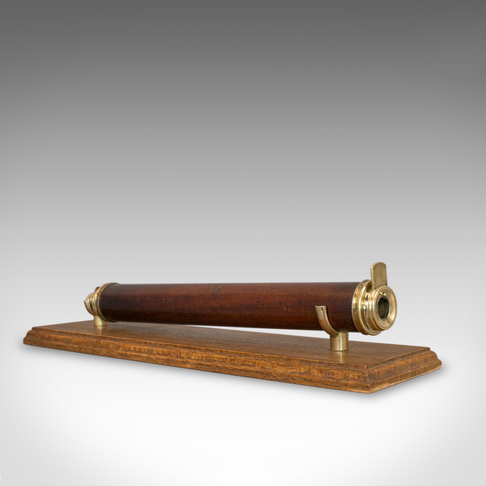 This is an antique telescope, a single draw refractor for terrestrial or astronomical use. An English, Georgian piece dating to circa 1760.

Perfect for bird watching, landscape appreciation, wildlife stalking, or maritime observation. Equally