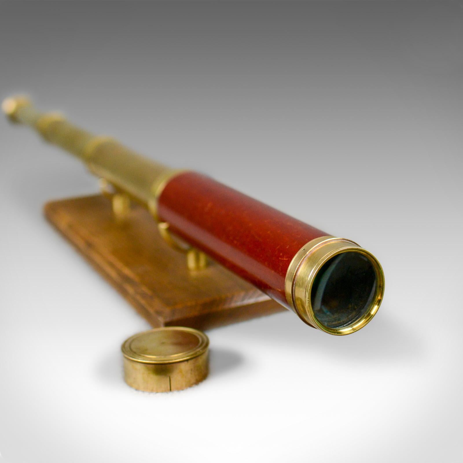 This is an antique telescope, a three draw refractor for terrestrial or astronomical use. An English Georgian piece by C. West of London dating to circa 1820.

Perfect for bird watching, landscape appreciation, wildlife, or maritime observation.