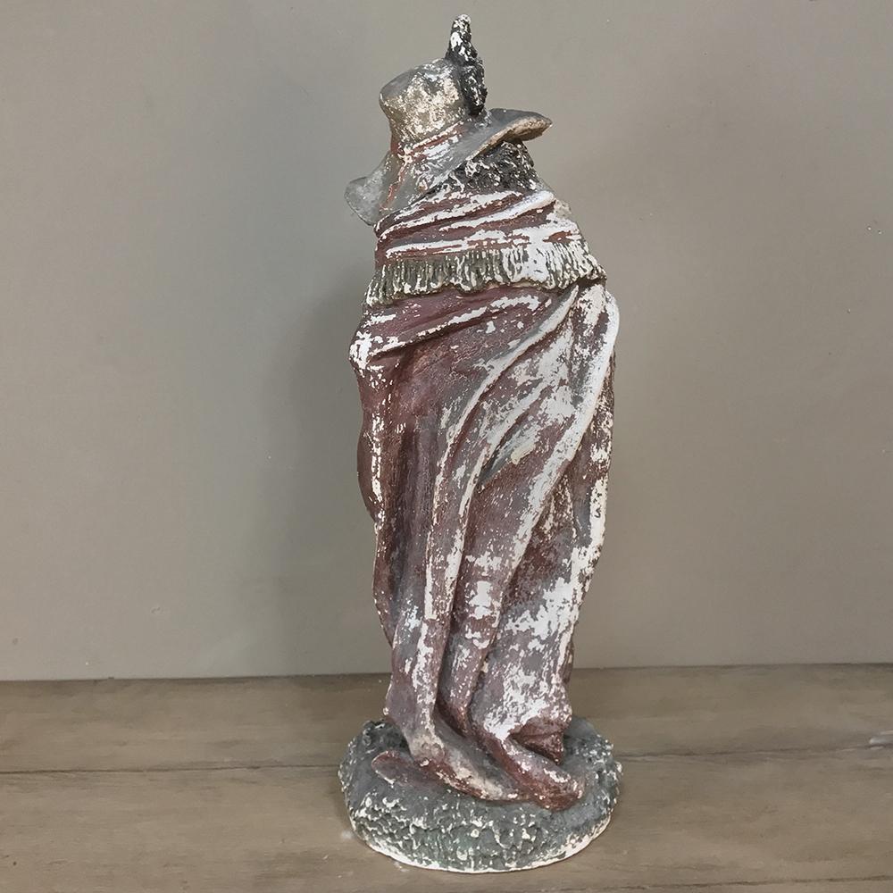 Antike Terrakotta-Statue mit Chalkmalerei, Jugendstil-Periode im Angebot 3