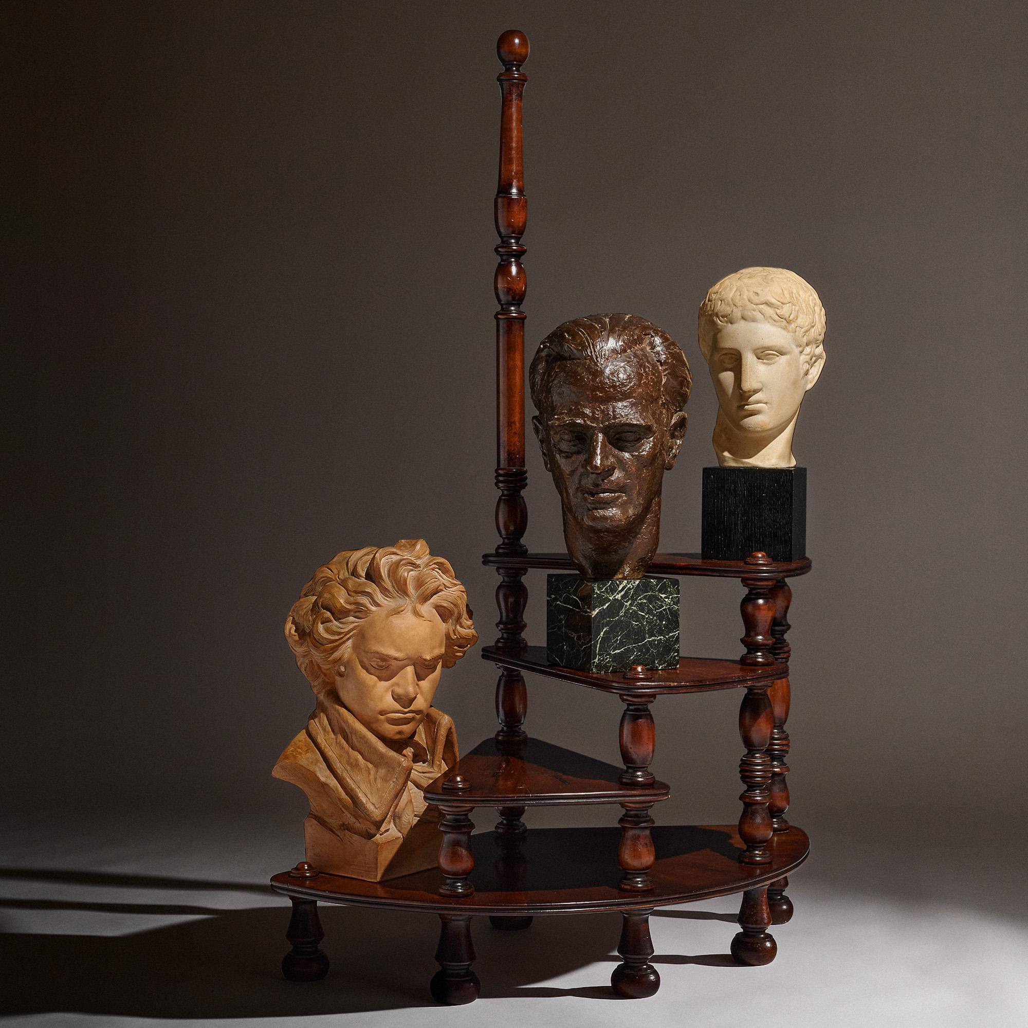 Busto antiguo de terracota de Beethoven en venta 4