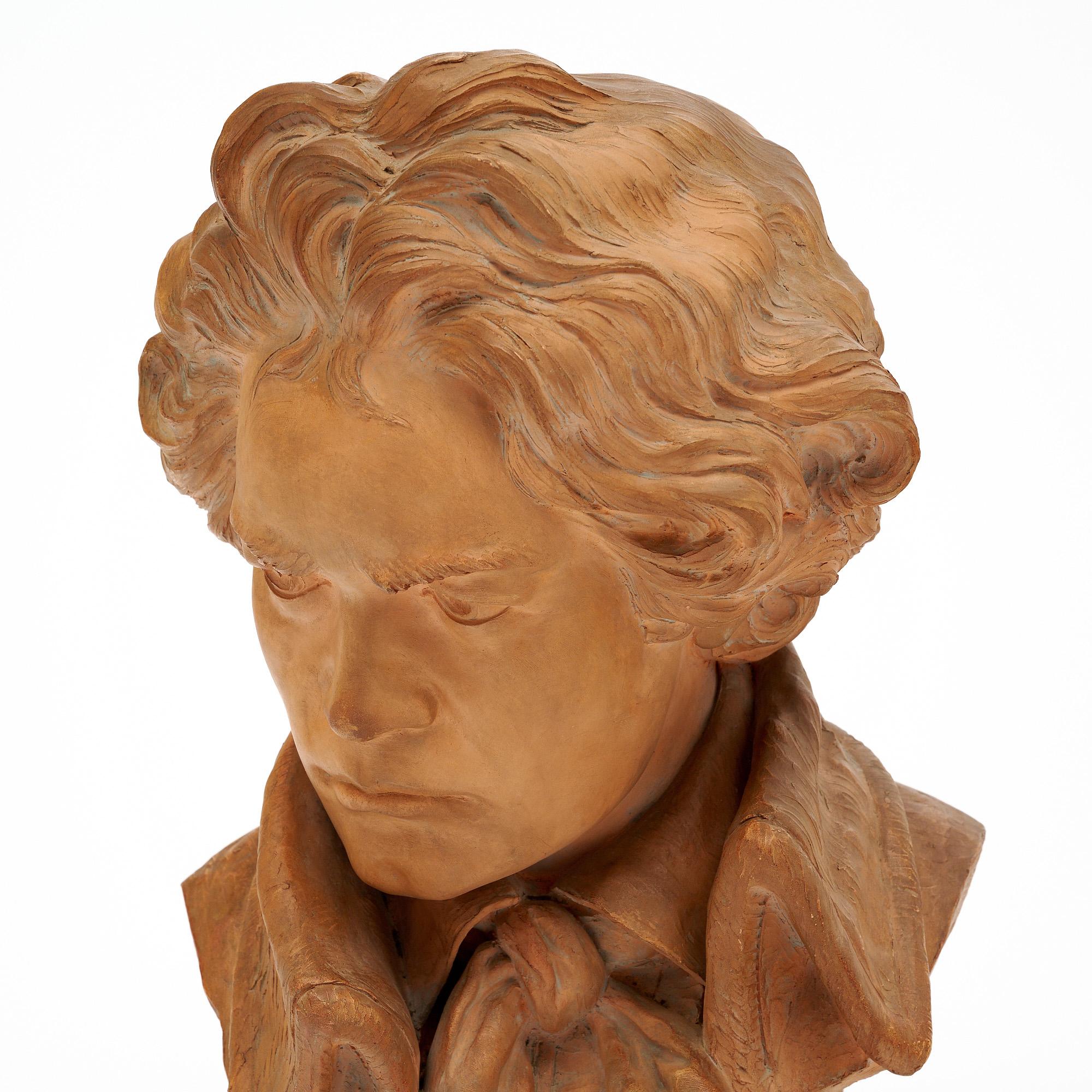 Busto antiguo de terracota de Beethoven Francés en venta