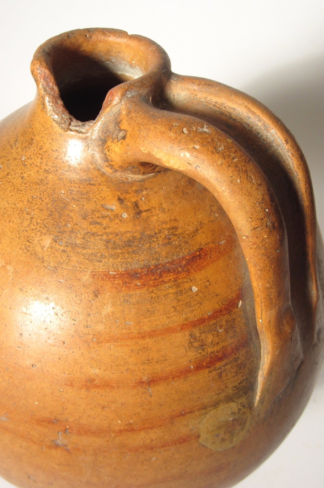 Sconosciuto Antichi barattoli per olio con manico in terracotta in vendita