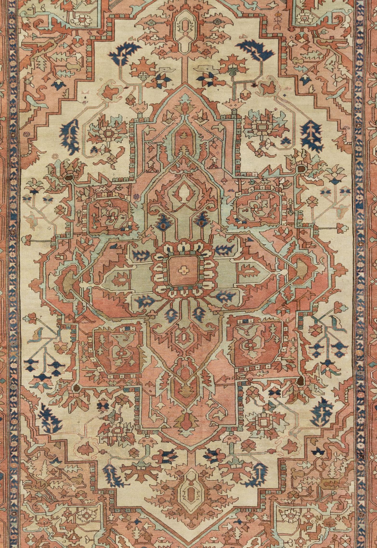 Antique Terracotta Persian Heriz Rug 9'3 x 13'5 (Handgeknüpft) im Angebot