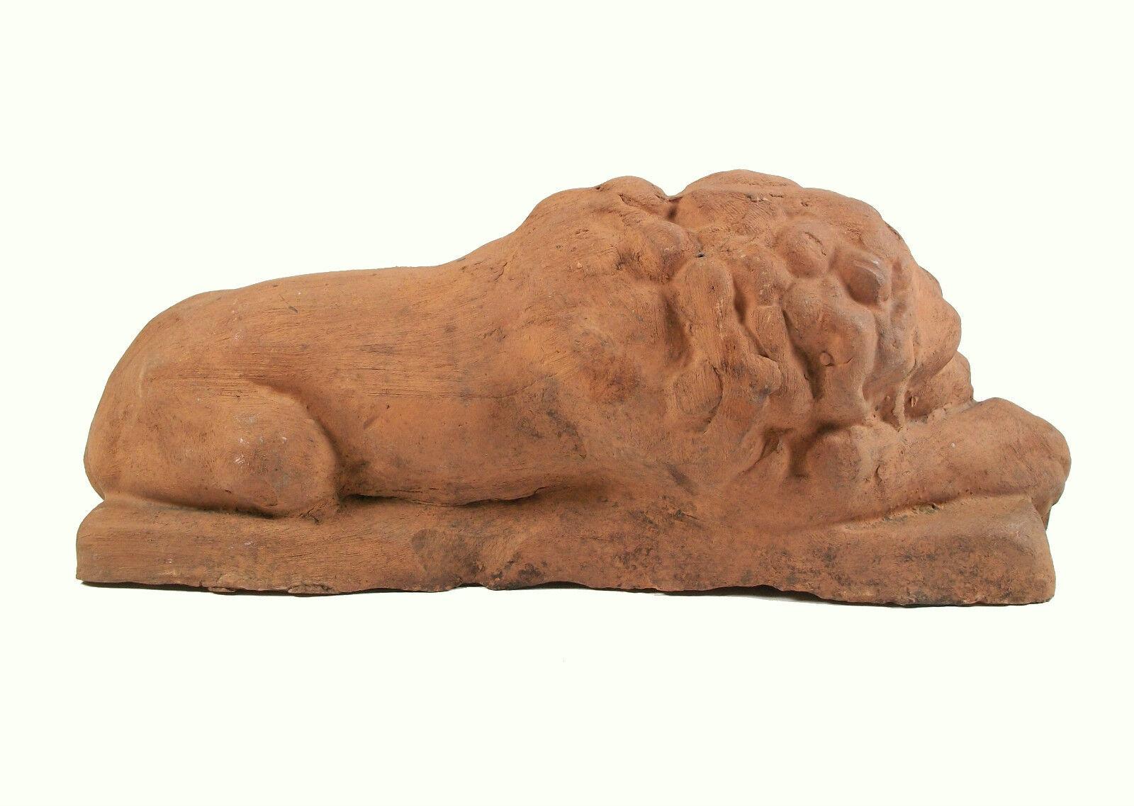 European Antique Terracotta Recumbent Lions, Continental, Late 19th/Early 20th Century For Sale