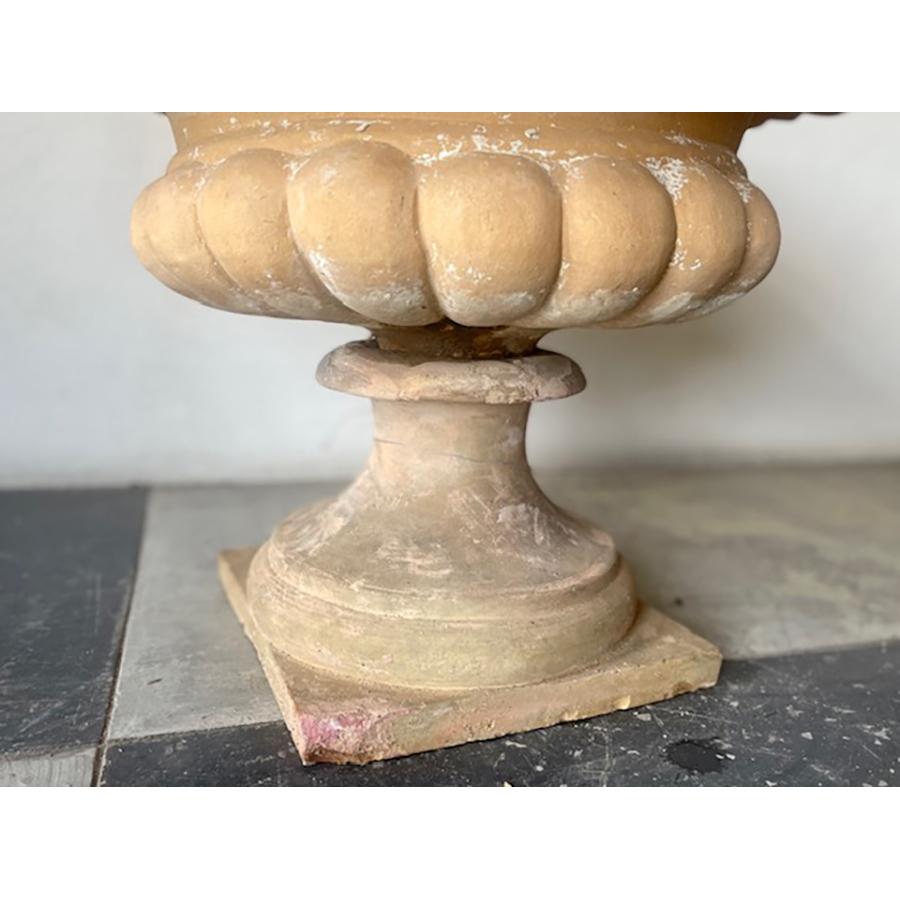 Antique Terracotta Urn In Distressed Condition For Sale In Scottsdale, AZ
