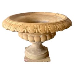 Antike Terrakotta-Urne